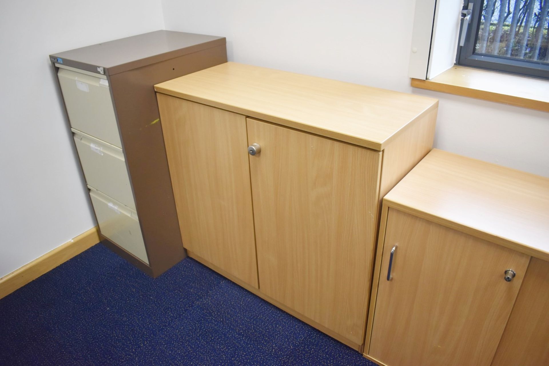 5 x Assorted Office Cabinets - Ref: FF177 D - CL544 - Location: Leeds, LS14Collections:This item - Image 4 of 4