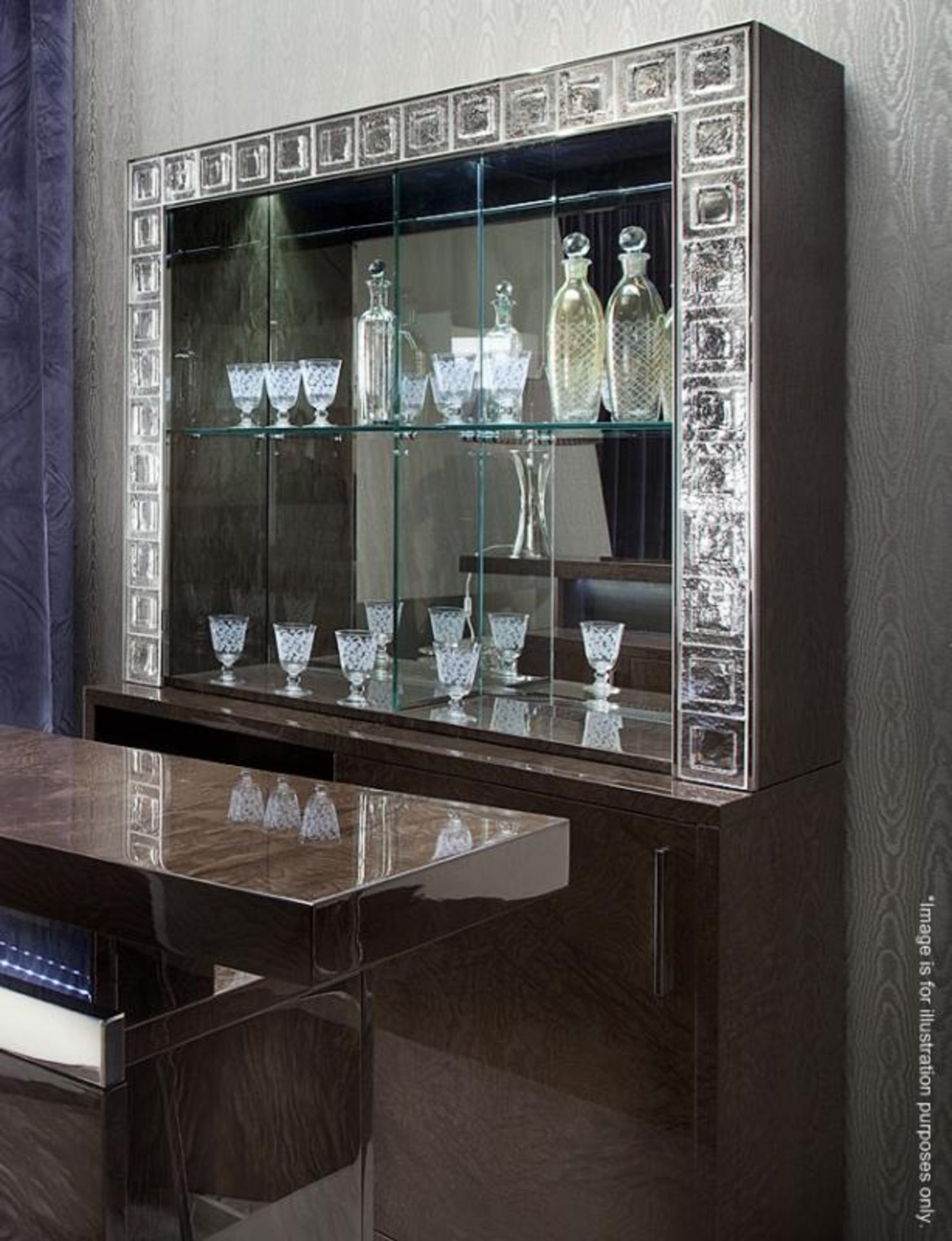 1 x GIORGIO "Absolute" Credenza/Sideboard With A Stunning Venetian Glass Shelved Illuminated Top