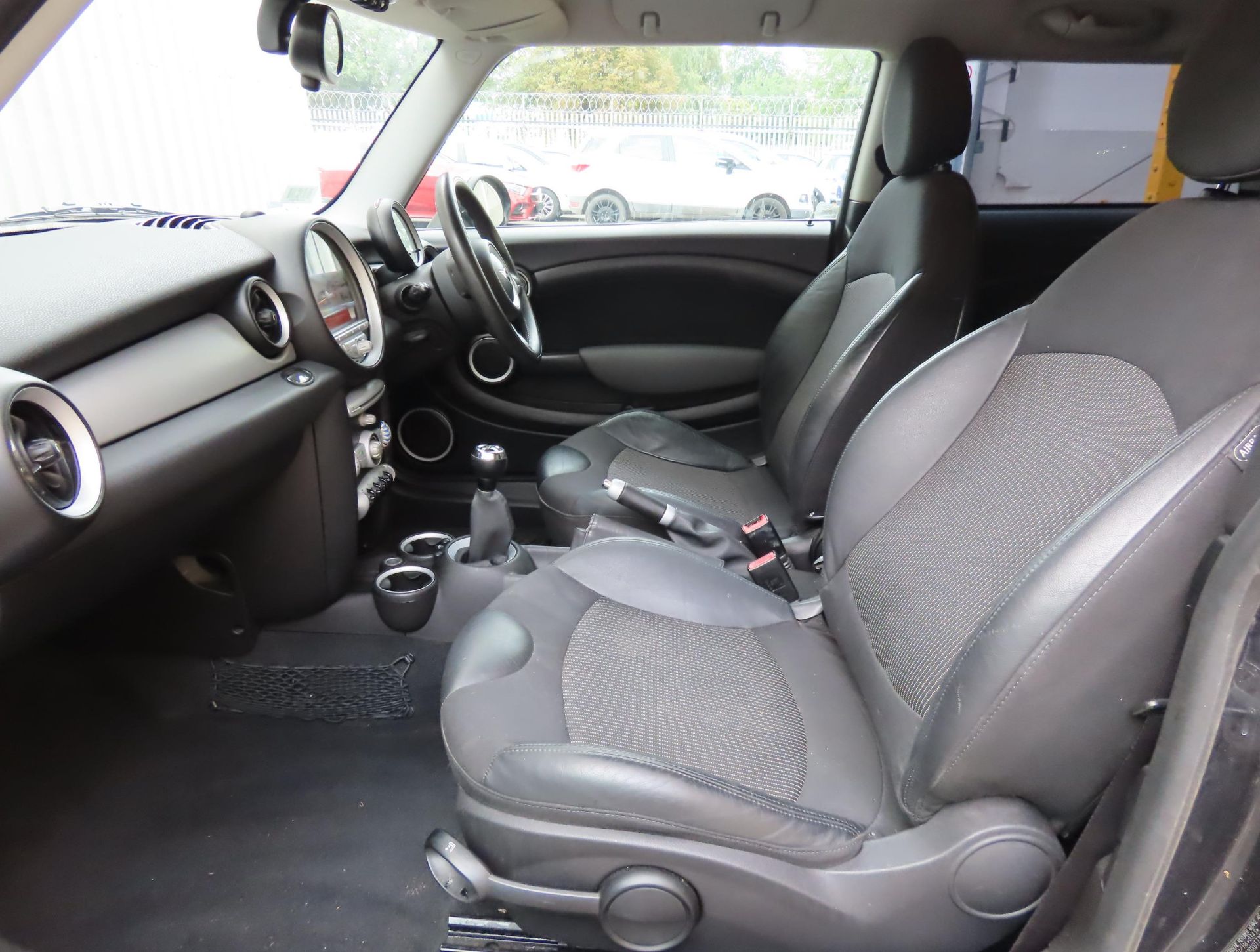 2007 Mini Cooper 1.6 3 Door Hatchback - CL505 - NO VAT ON THE HAMMER - Location: Corby, Northamptons - Image 11 of 11
