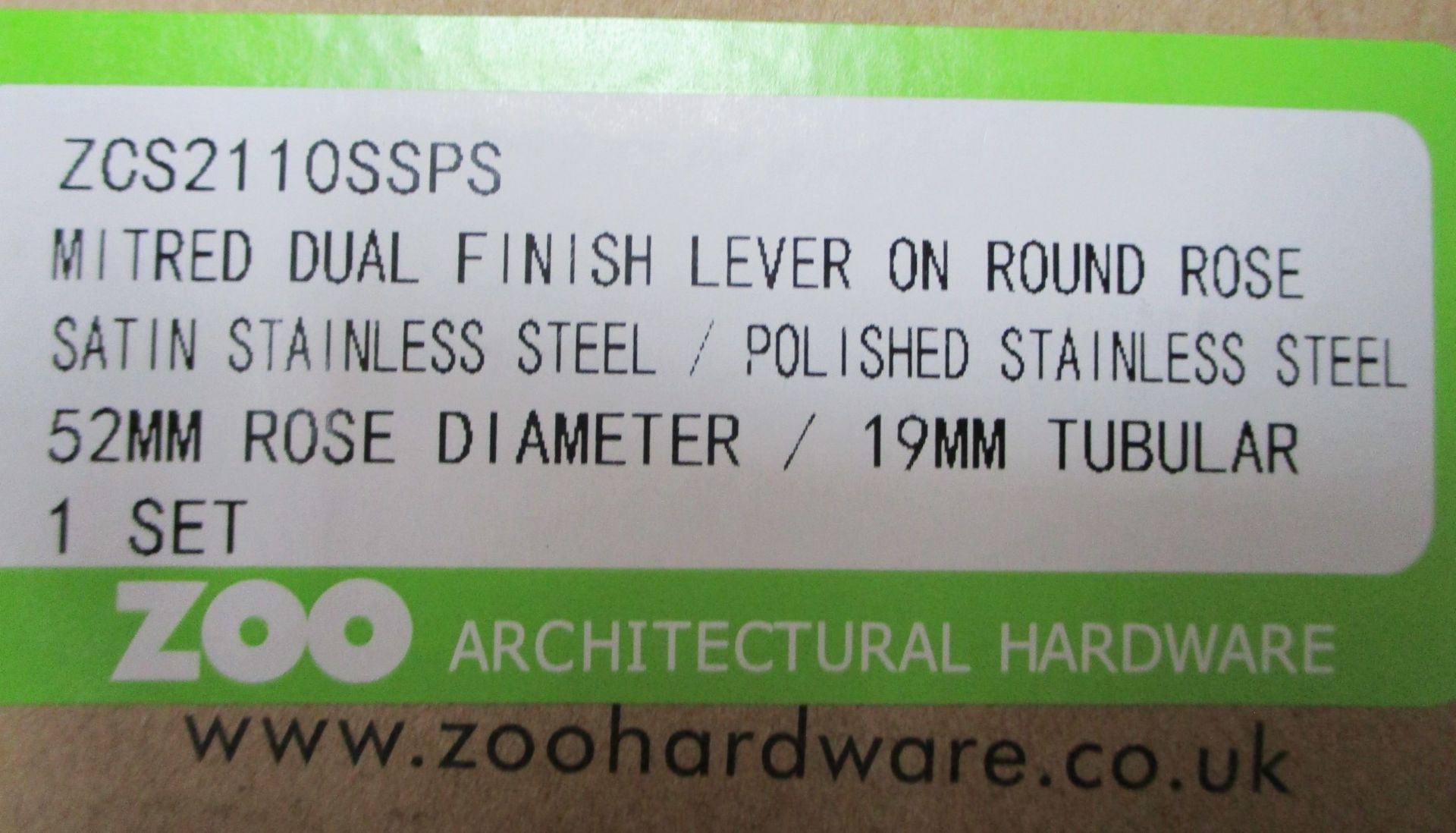 1 x Pair of Zoo Mitred Dual Finish Internal Door Handle Lever Set on Round Rose - Satin and Polished - Image 3 of 3