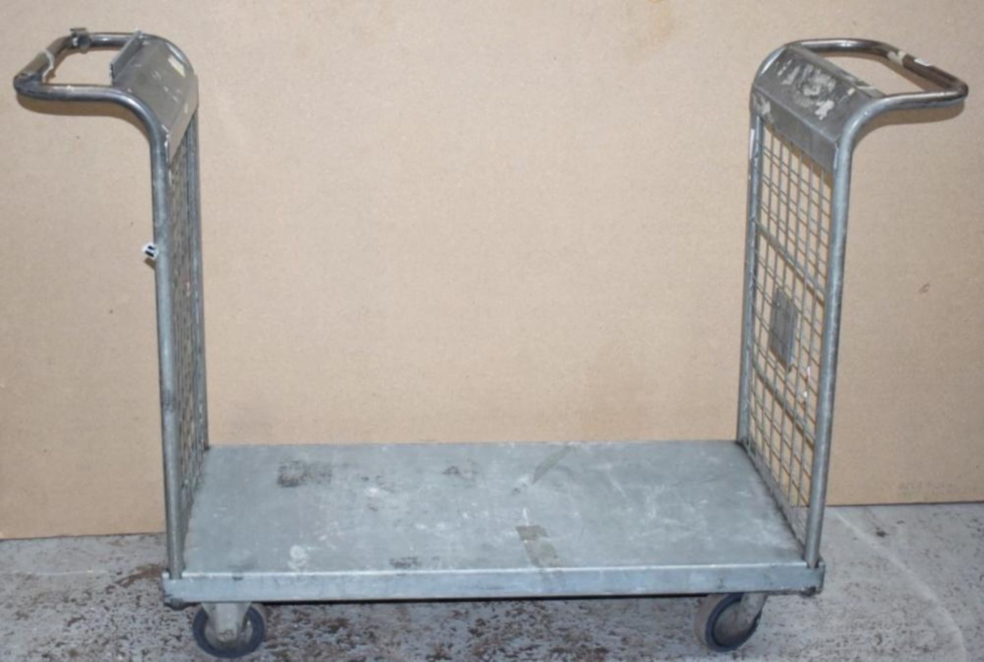 1 x Platform Trolley With Heavy Duty Wheels, Two Handles and Waste Bag Holder - Features a 100 x 46 - Image 5 of 6