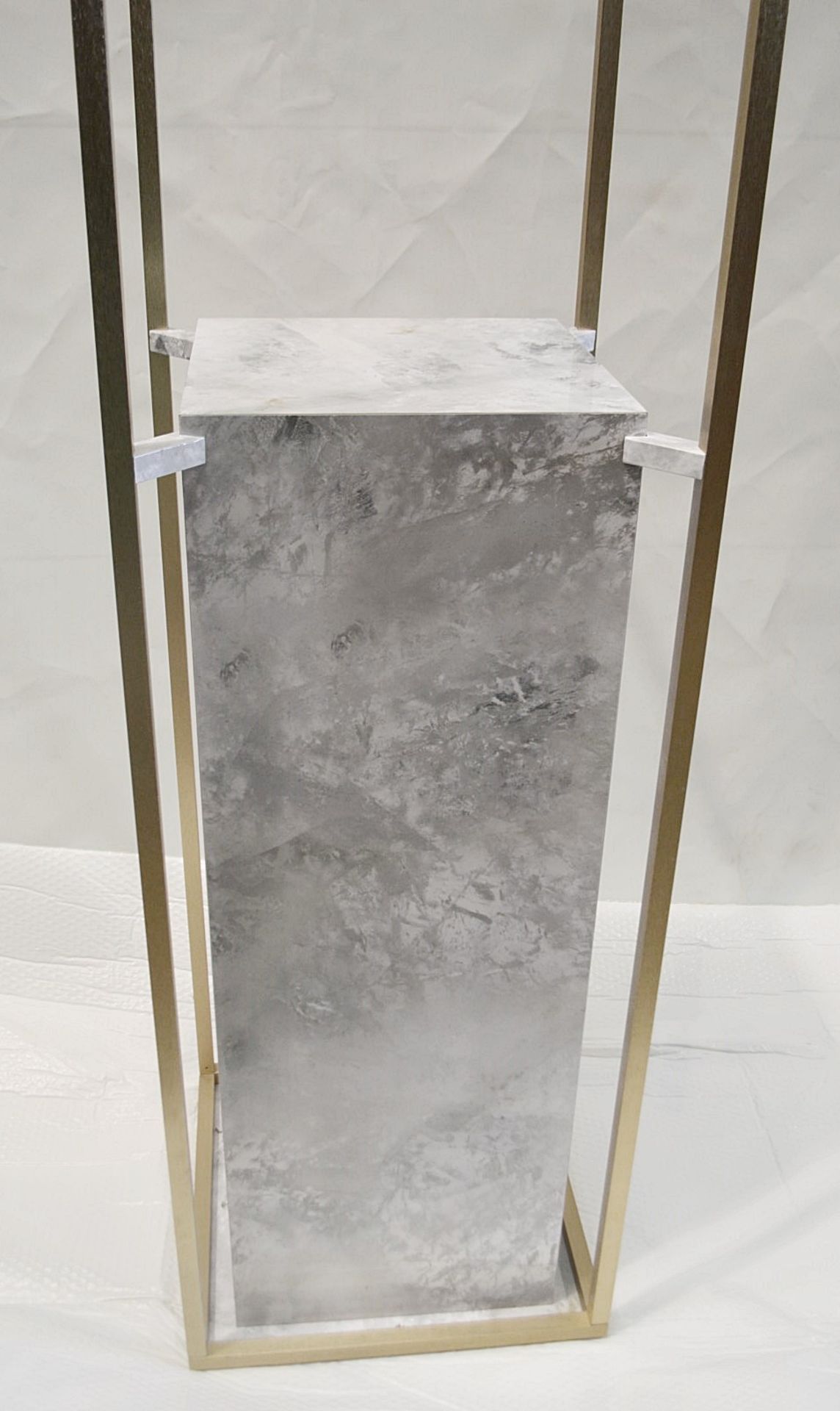 1 x 1.8 Metre Tall Freestanding Display Plinth With A Marble Effect Aestetic - Dimensions: H182 x - Image 4 of 4