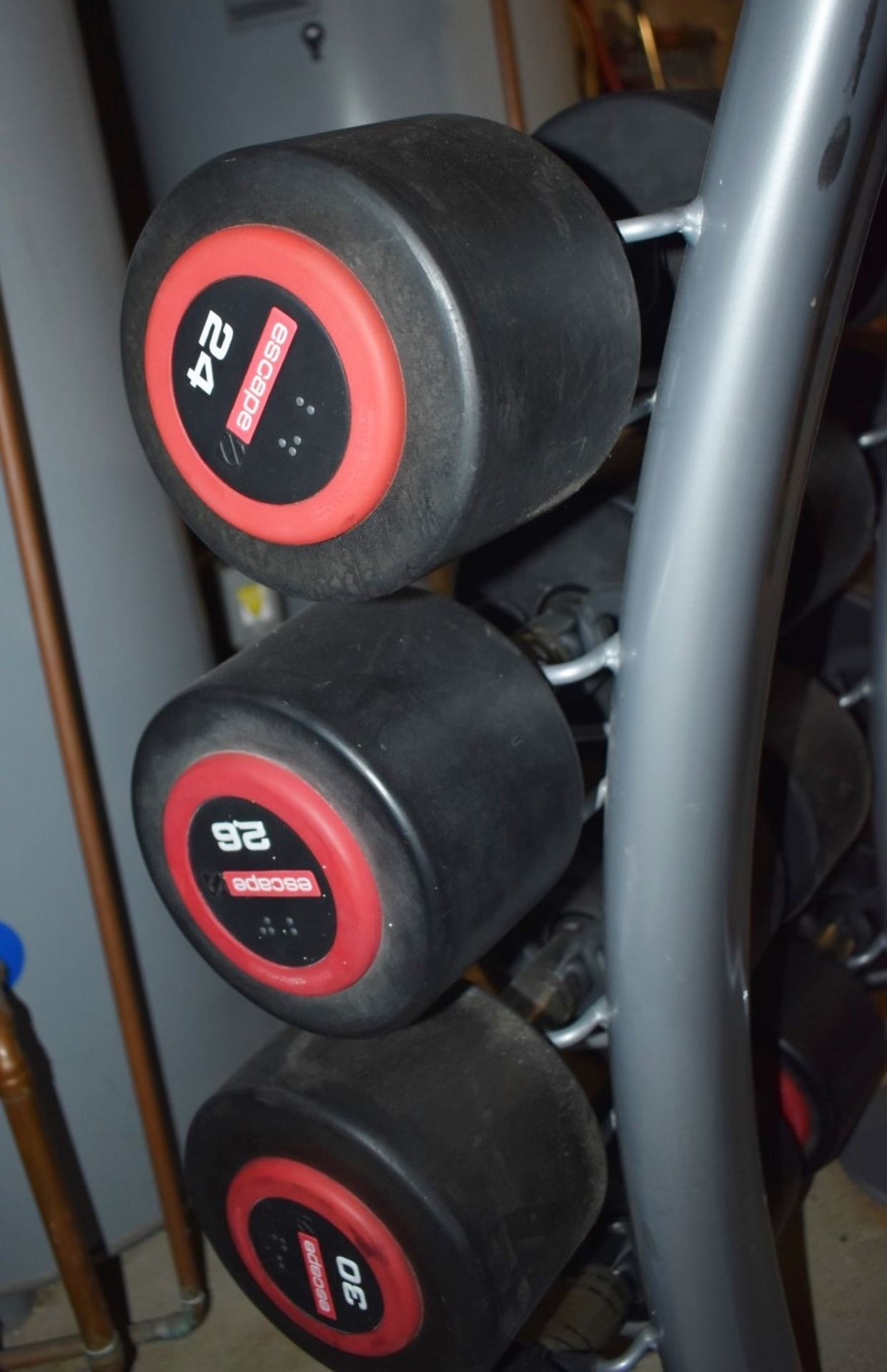 18 x Escape Polyurethane Dumbell Weights - Includes 8kg to 30kg Dumbells and Rubber Dumrbell - Image 7 of 7