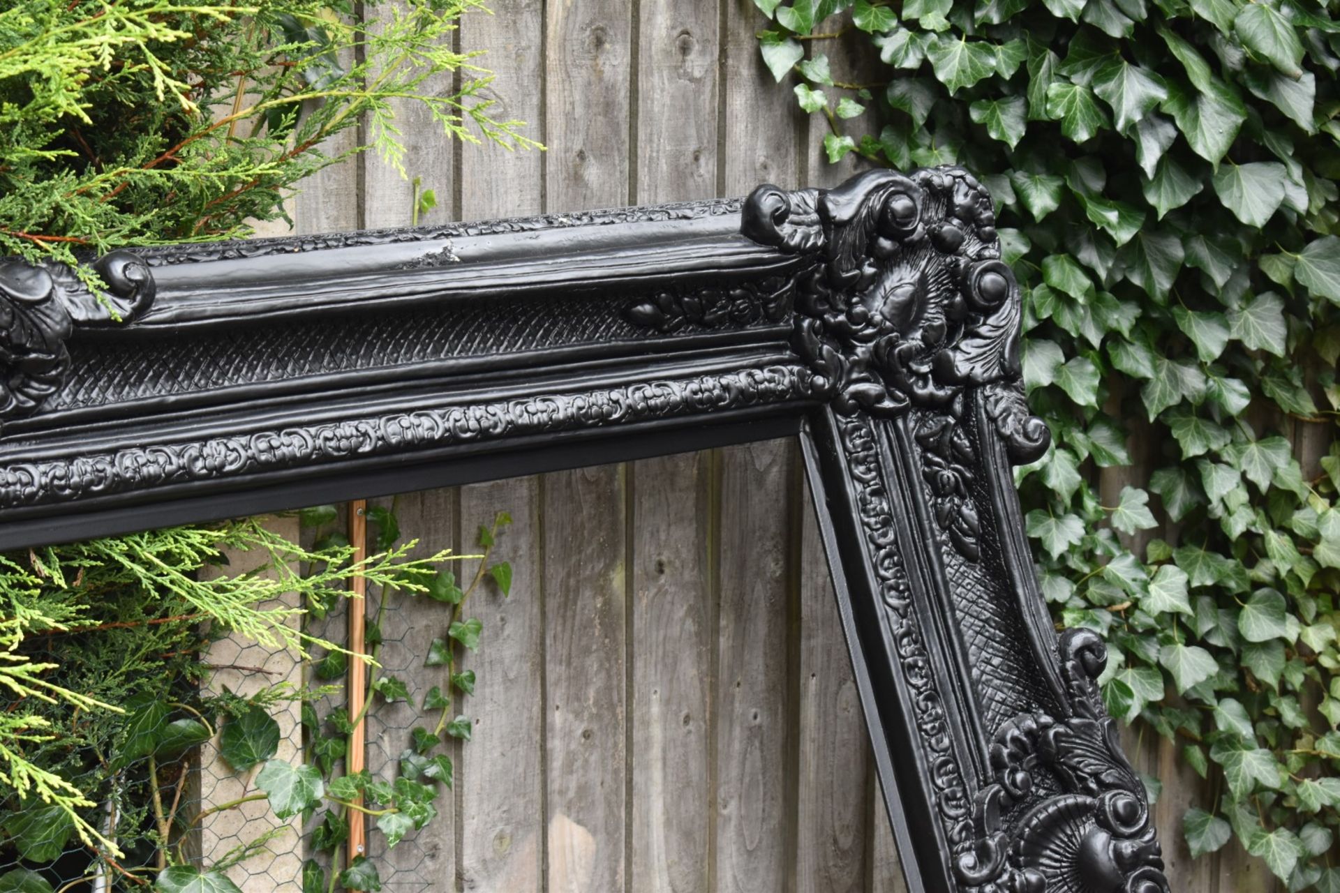 1 x Large Ornate Picture / Mirror Frame in Black - Size 224 x 135 cms - CL546 - Location: Hale, - Image 4 of 7