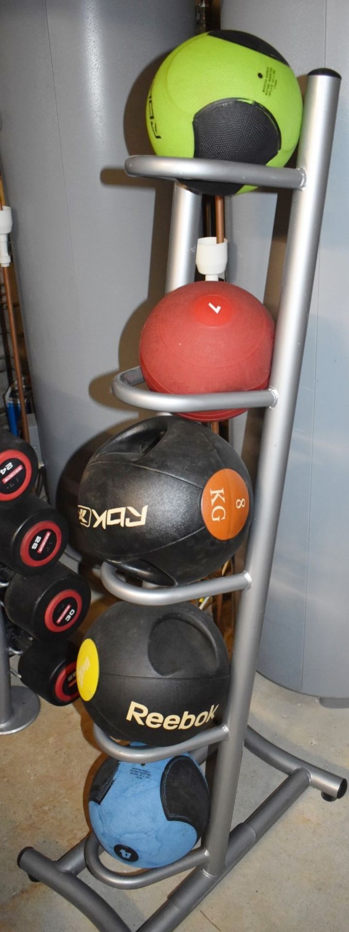 5 x Fitness Medicine Balls - Features Jordon Slam Ball and Reebok - Includes Ball Rack - CL546 - - Image 10 of 10