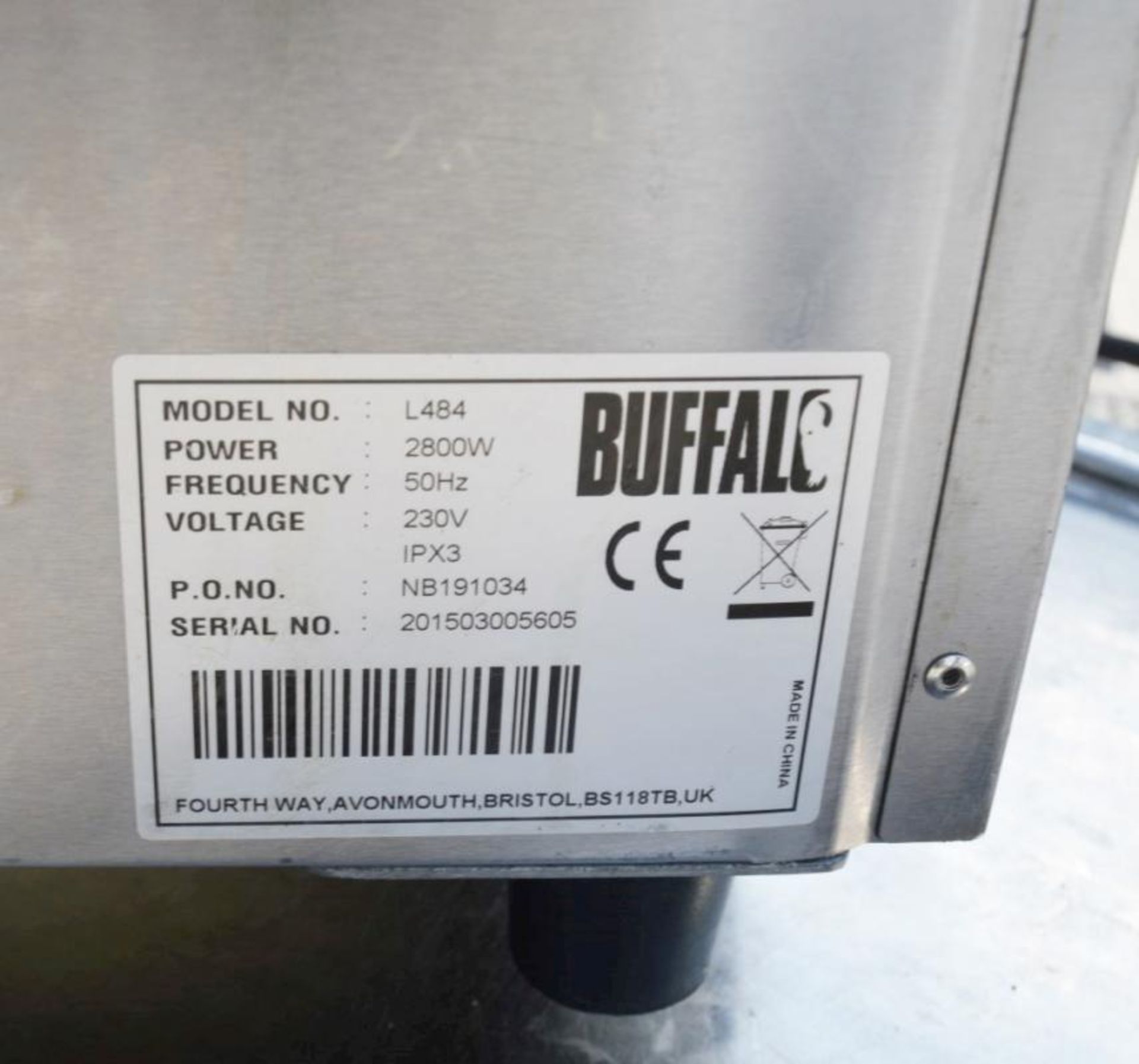 1 x BUFFALO L484 Single Tank Electric Commercial Counter Top Fryer - 2.8 Kw, 5 Ltr - Dimensions: 300 - Image 4 of 4