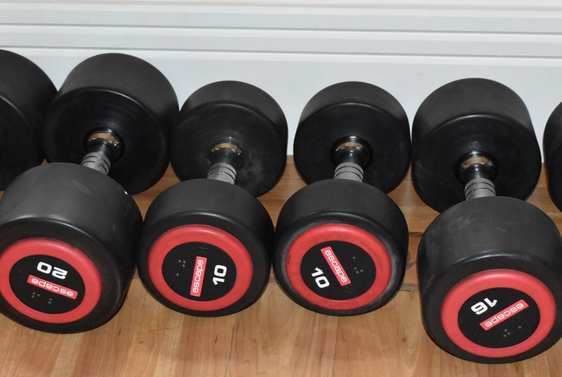 3 x Sets of Escape Polyurethane Dumbell Weights - Includes Pairs of 10kg, 16kg and 20kg Dumbells - 6 - Image 3 of 5