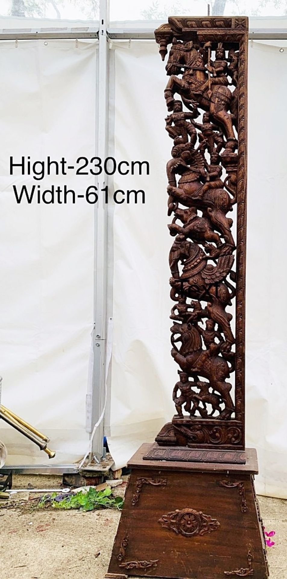 2 x Antique 8ft Genuine Wooden Carved Rajasthani Pillars - Dimensions: H230cm x W61cm - Image 2 of 4