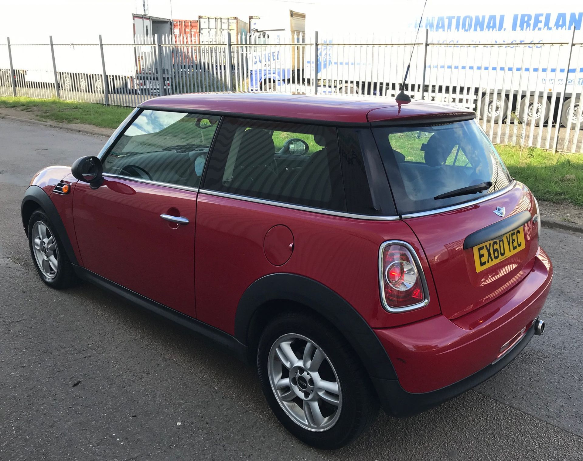 2010 Mini One 1.6 Diesel 3Dr Hatchback&nbsp;- CL505 - NO VAT ON THE HAMMER - Location: Corby, Northa - Image 8 of 14