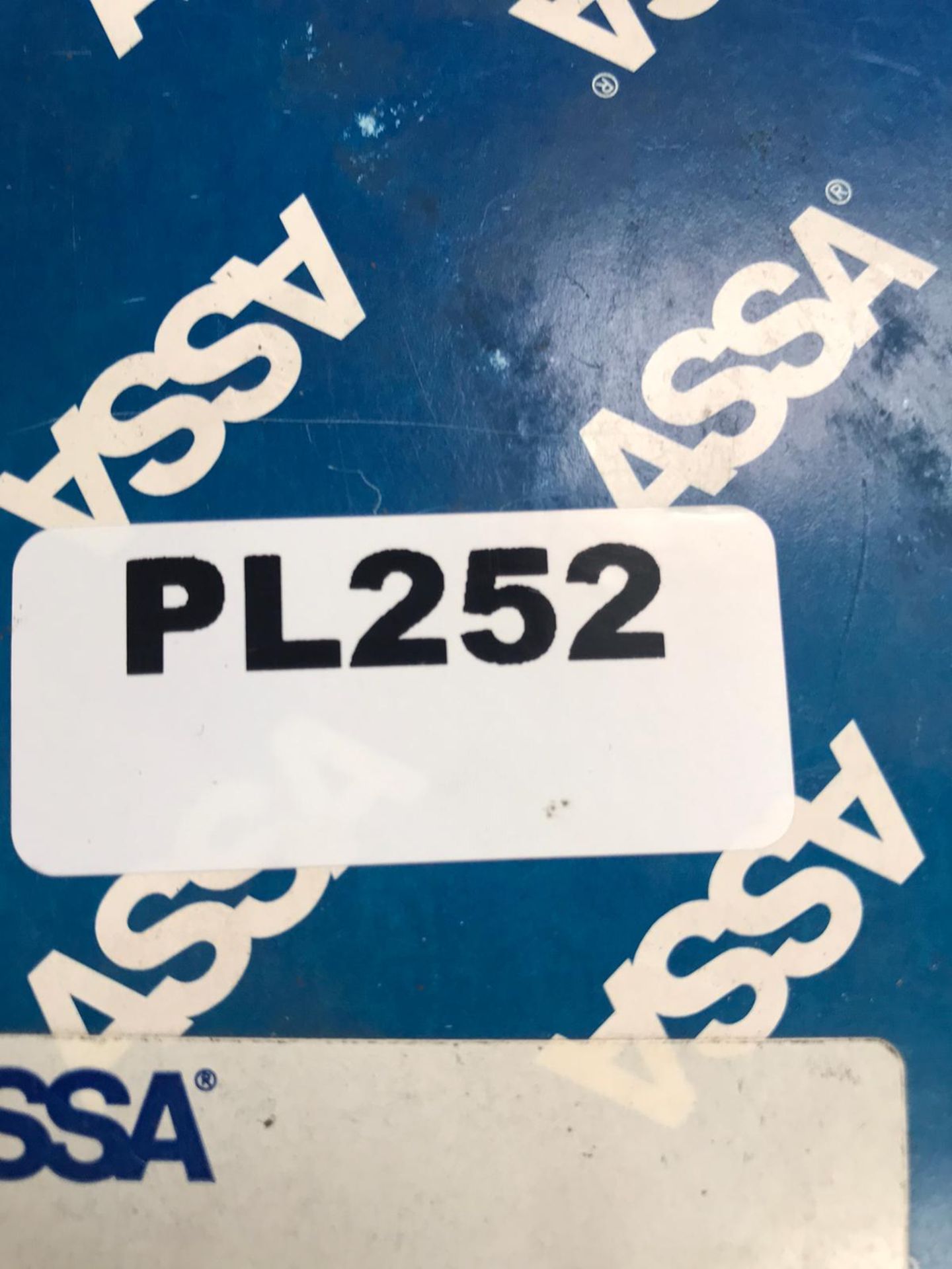 30 x Assa Abloy Striking Plate - New Boxed Stock -Product Code:1888-1 - Location: Peterlee, SR8 - - Image 2 of 4