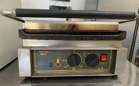 1 x Roller Grill Panini Maker - Pre-owned - CL548 - Location: Near Market Harborough The item is