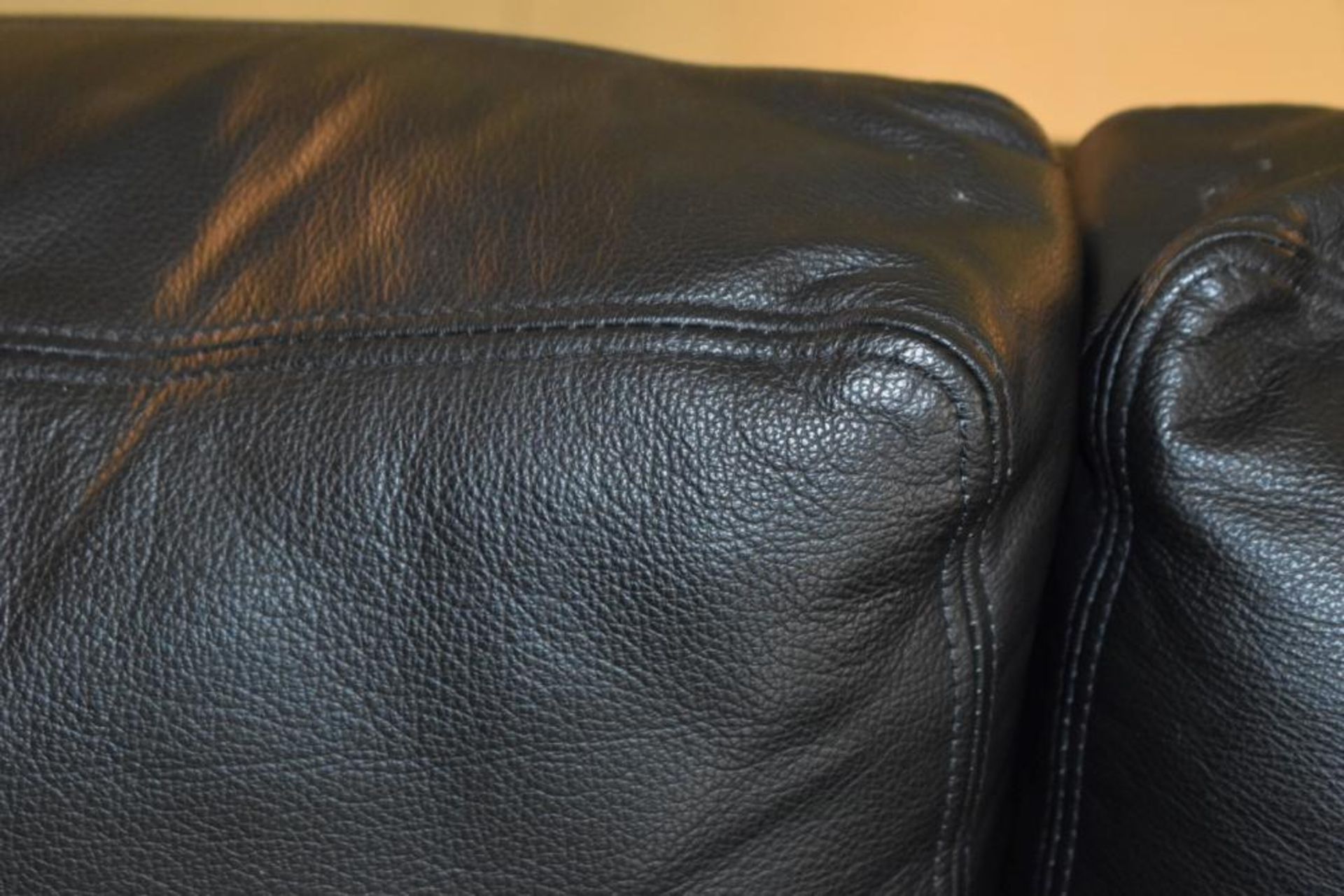 1 x Saxon Bespoke Corner Sofa Upholstered in Genuine Black Leather - Three-Piece Contemporary Design - Image 2 of 14