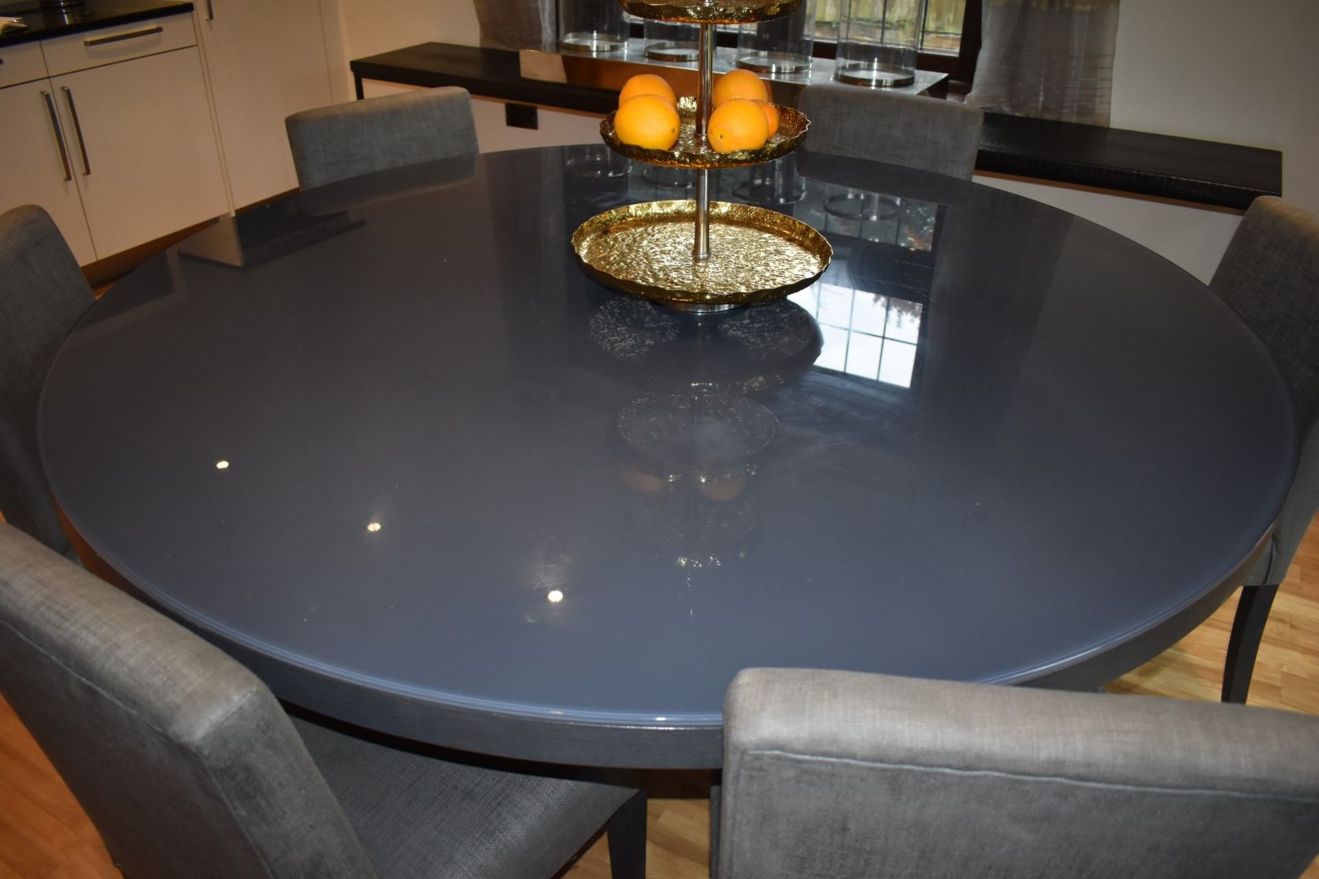 1 x Contemporary Dining Table With Six Chairs - Wenge Wood Round Table With Glass Protector and - Bild 10 aus 14