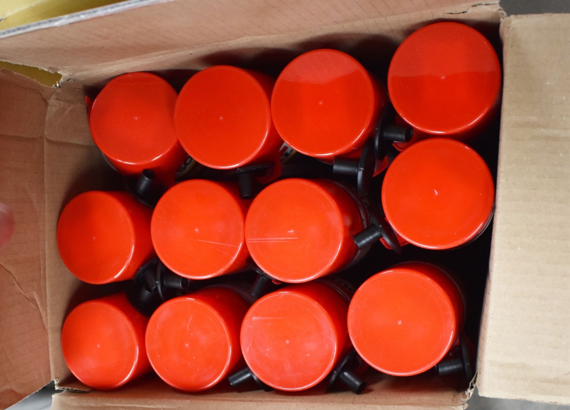 12 x Soudafoam Fire Rated Expanding Foam Dispensers - 4 Hour Fire Rating - Brand New Stock - RRP £ - Image 2 of 4