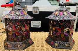 2 x Colourful Arabian Lanterns - Dimensions: 30cm (h) x 23cm (w) - Pre-owned - CL548 - Location: Nea