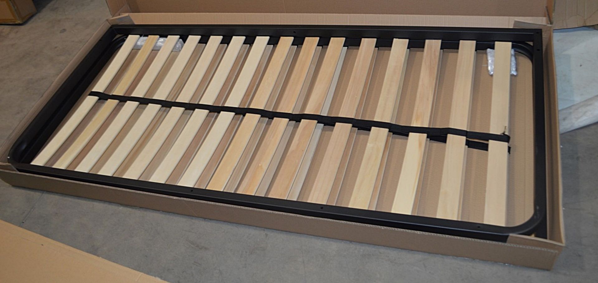 1 x TEMPUR Horton Ottoman Superking Bed Frame - Dimensions: 180 x 200cm - Originally RRP £1,649 - Image 6 of 12