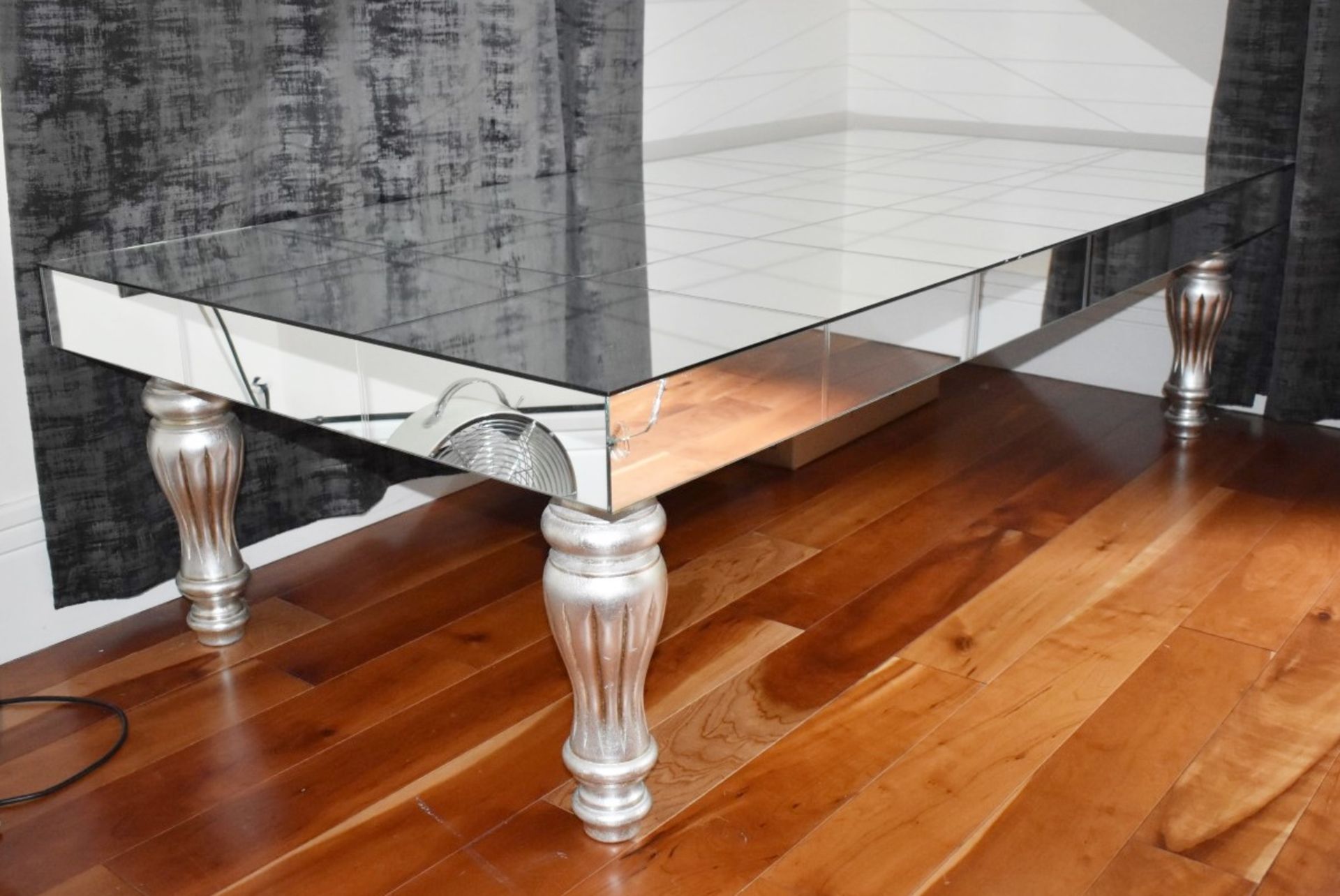 1 x Mirrored Coffee Table With Turned Legs in Silver - Size H50 x W181 x D91 cms - CL546 - Location:
