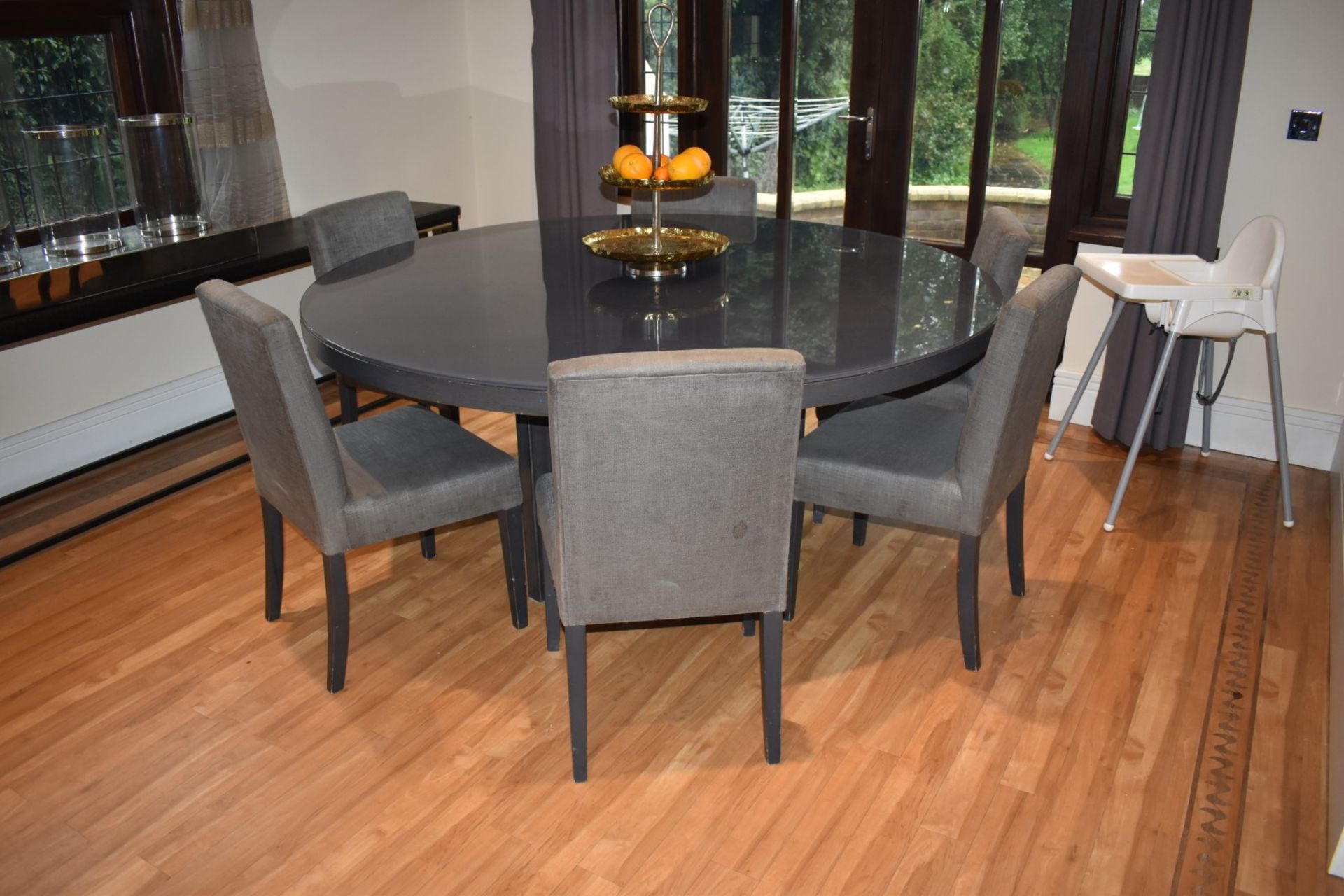 1 x Contemporary Dining Table With Six Chairs - Wenge Wood Round Table With Glass Protector and - Bild 2 aus 14