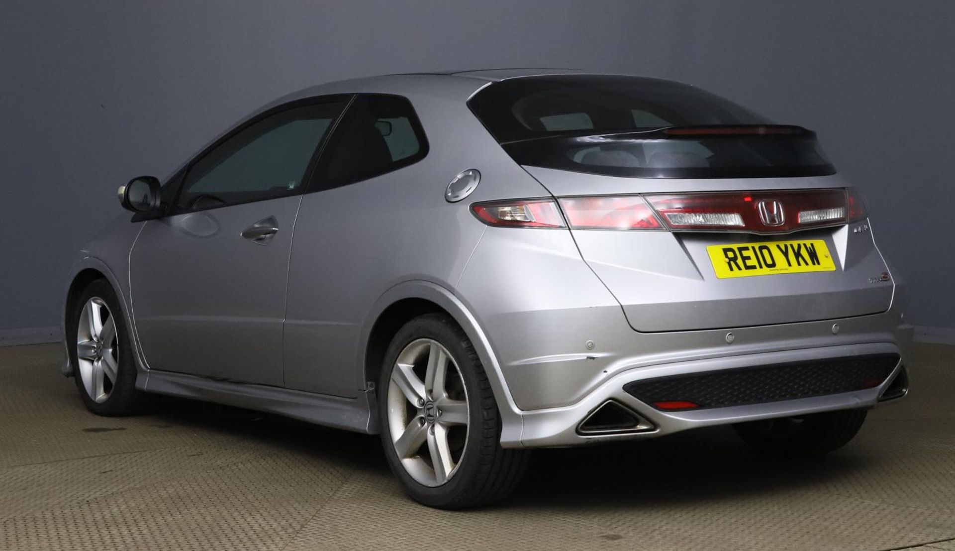 2010 Honda Civic 2.2 Type S GT I-Cdti 5 Door Hatchback - CL505 - NO VAT ON THE HAMMER - Location: C - Image 2 of 3