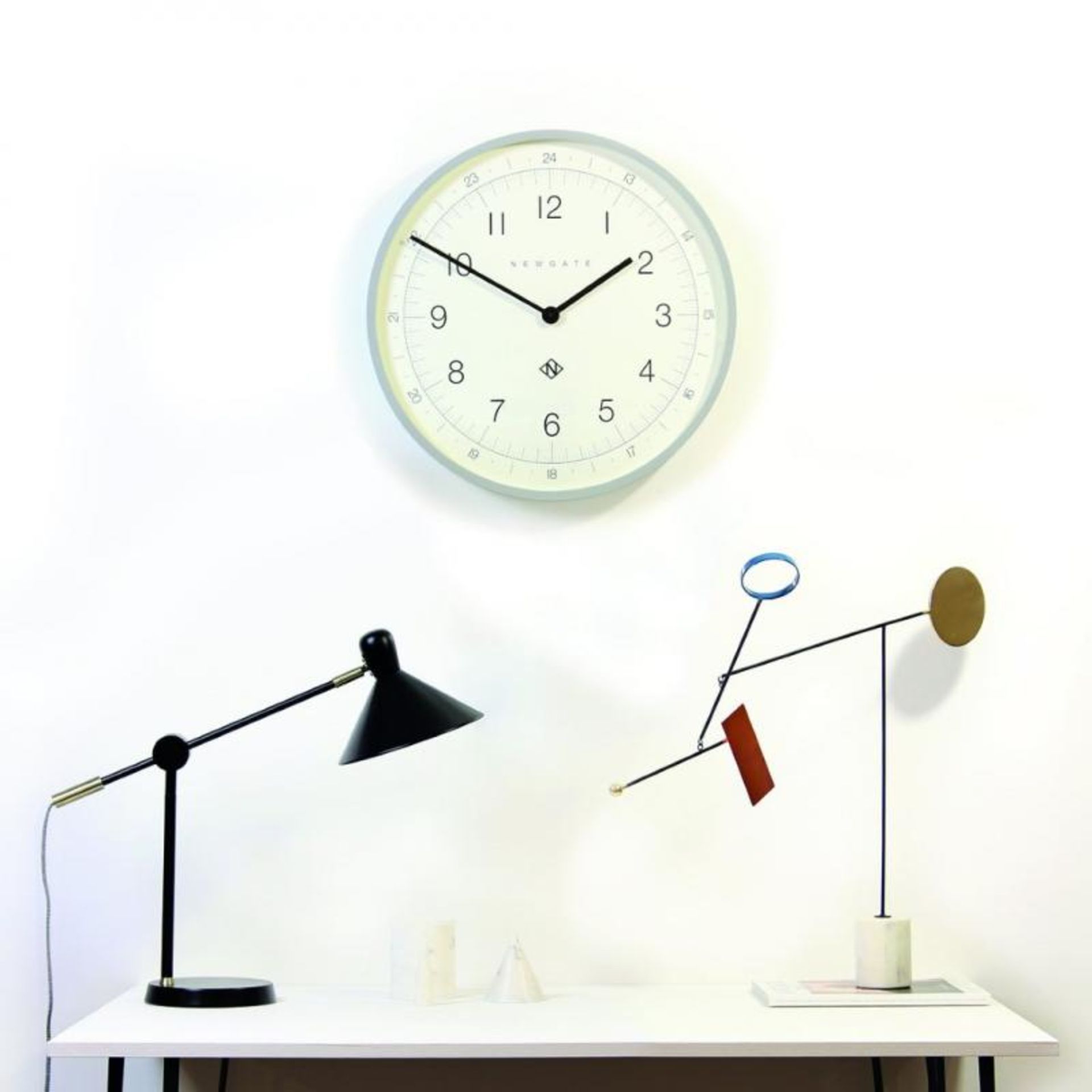 1 x Newgate NUMBER ONE Large Contemporary Wall Clock In Grey - Dimensions: W 53cm x D 5.5cm - Brand - Image 3 of 3