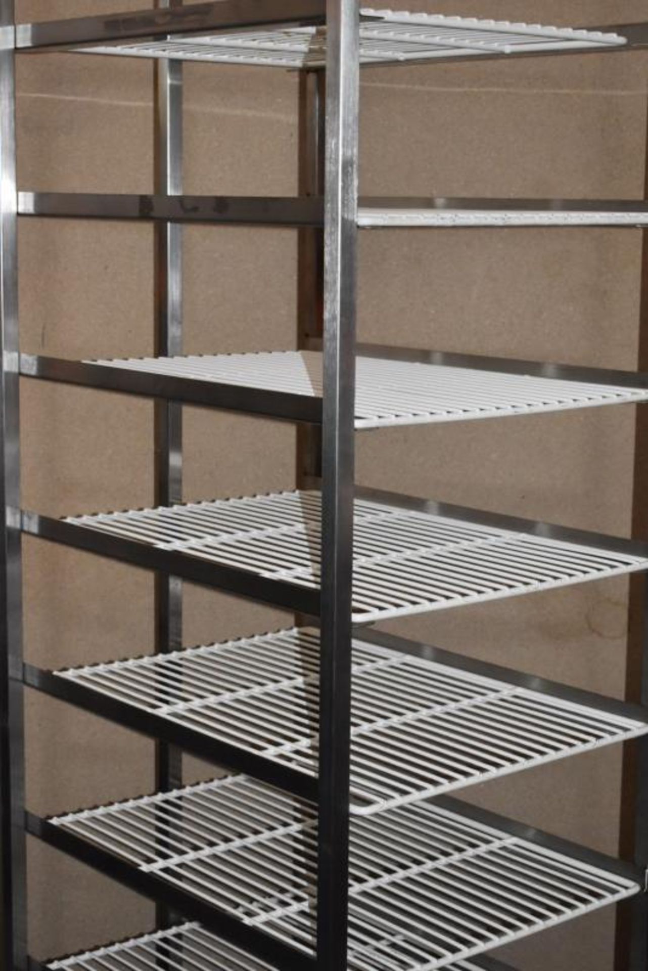 1 x Stainless Steel 8 Tier Mobile Shelf Unit For Commercial Kitchens With White Coated Wire Shelves - Image 8 of 11
