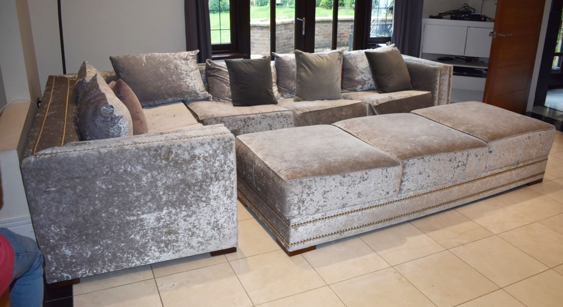 1 x Bespoke Handcrafted Corner Sofa With Ottoman Storage Footstool - Image 11 of 15