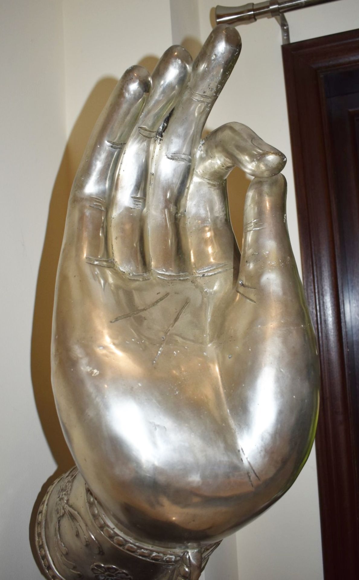 1 x Large Decorative Polished Metal Vitarka Mudra Buddha Hand - Beautifully Hand Crafted and - Image 3 of 12