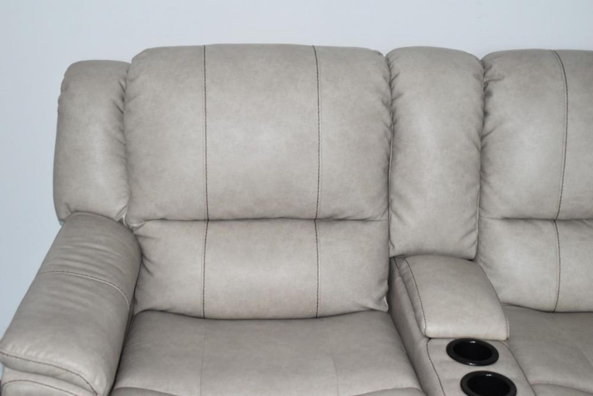 1 x Thomas Payne Reclining Wallhugger Theater Seating Love Seat Couch With Center Console and Grambl - Image 11 of 12