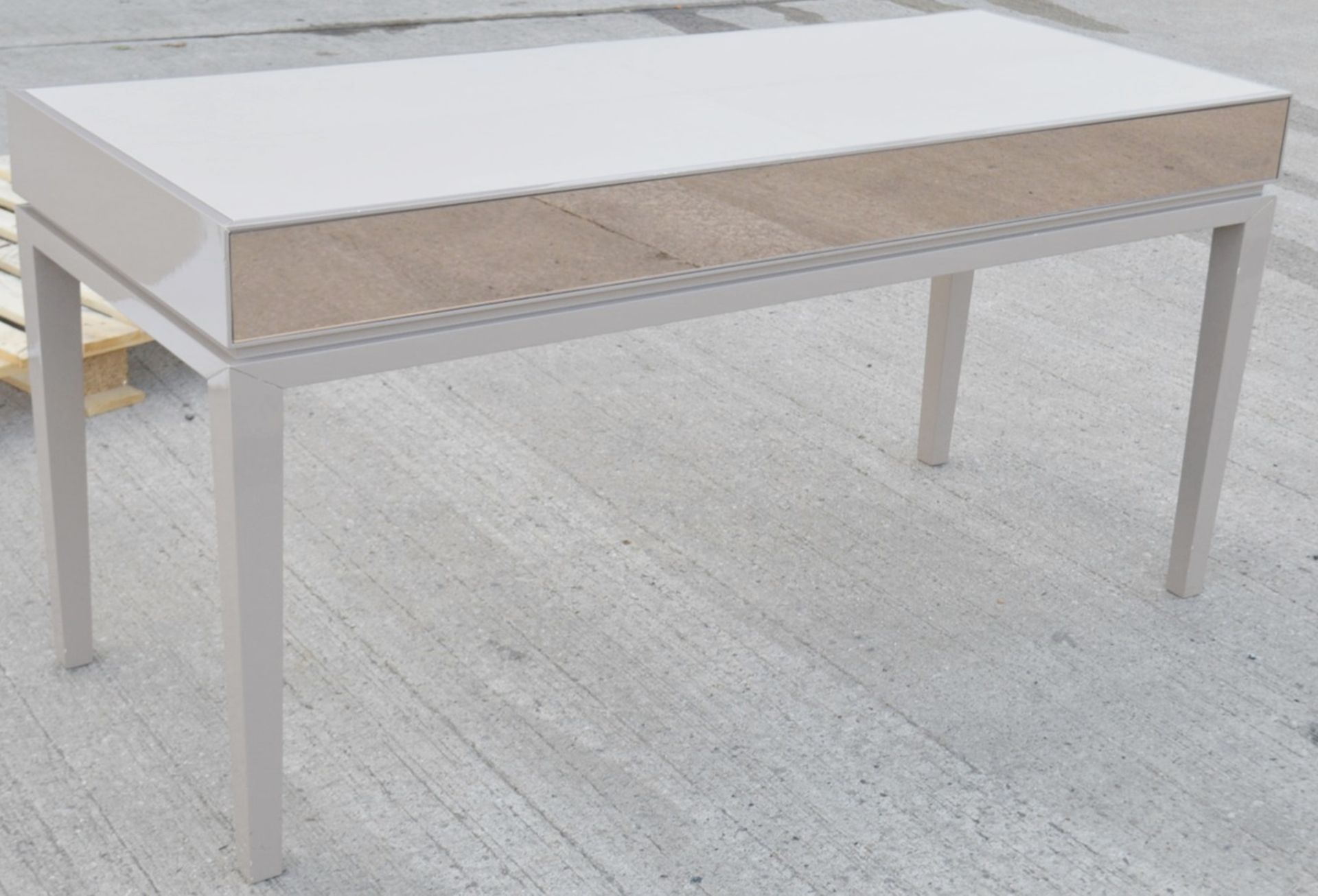 1 x FRATO 'Buzios' Designer Desk - Made In Italy - Dimensions: 160 x D65 x H78cm - Original Price £2 - Image 4 of 13