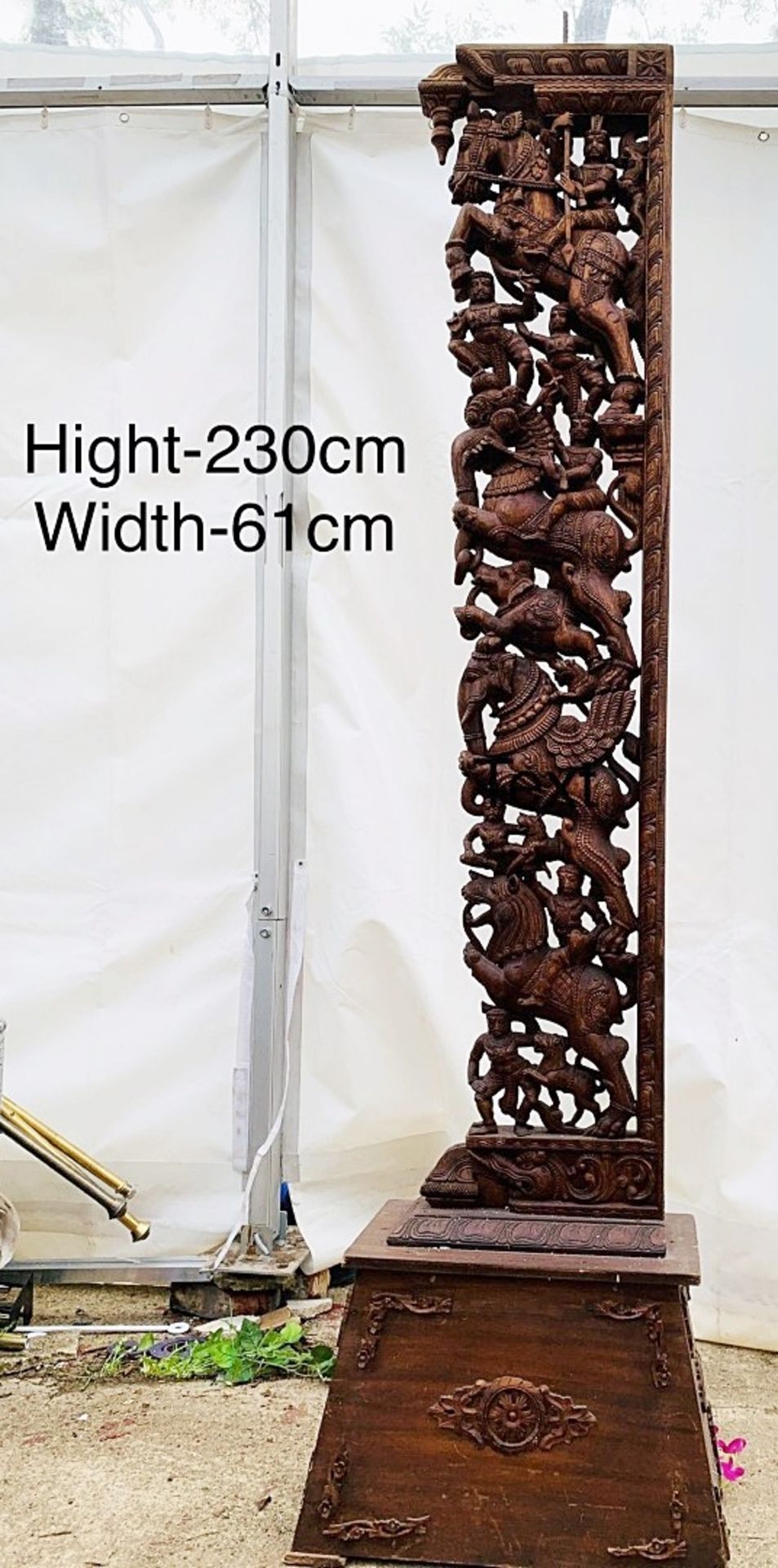 2 x Antique 8ft Genuine Wooden Carved Rajasthani Pillars - Dimensions: H230cm x W61cm - Image 4 of 4