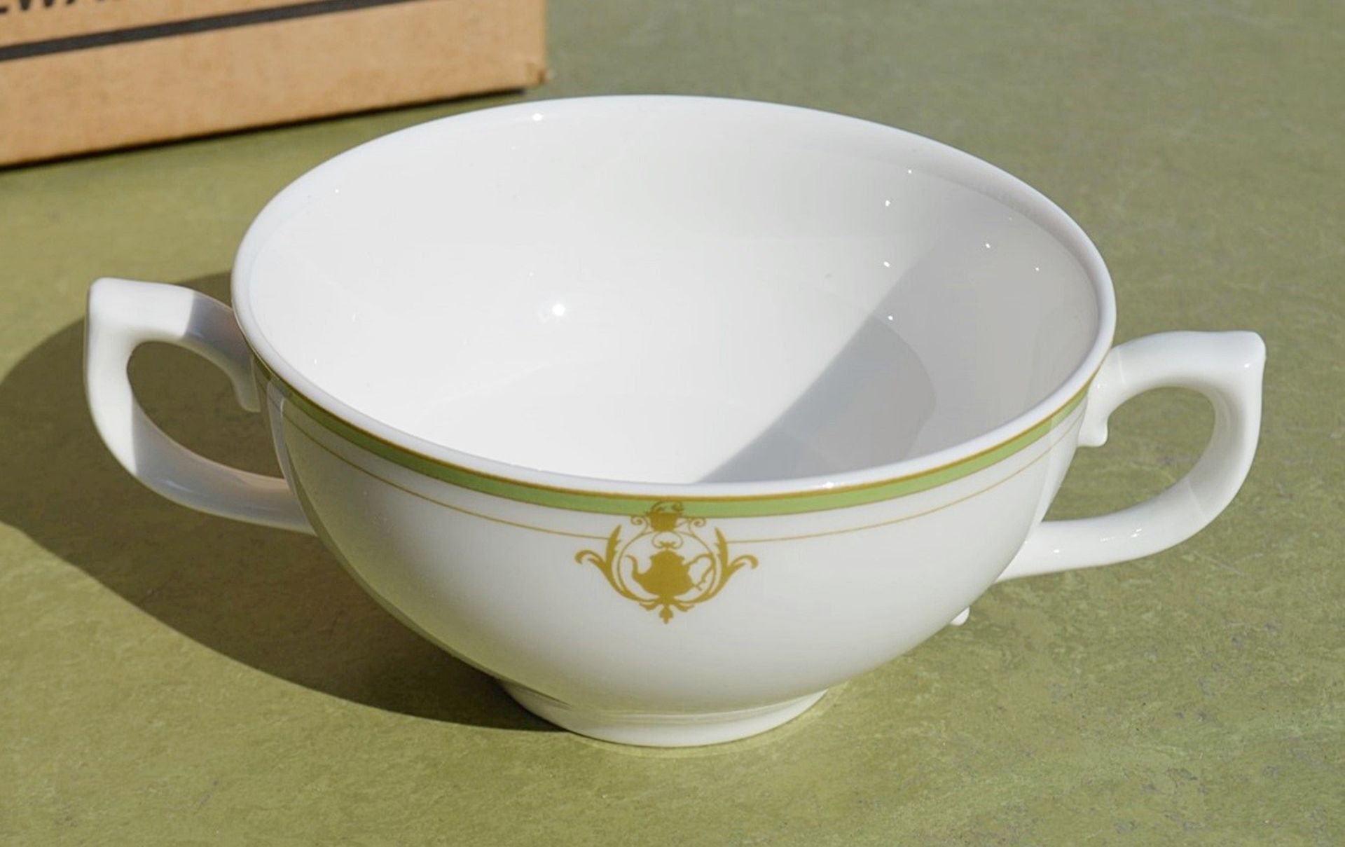 36 x DUDSON Fine China 'Georgian' 2-Handle Soup Cups With 'Famous Branding' - 10oz / 28cl - Recently - Image 6 of 8
