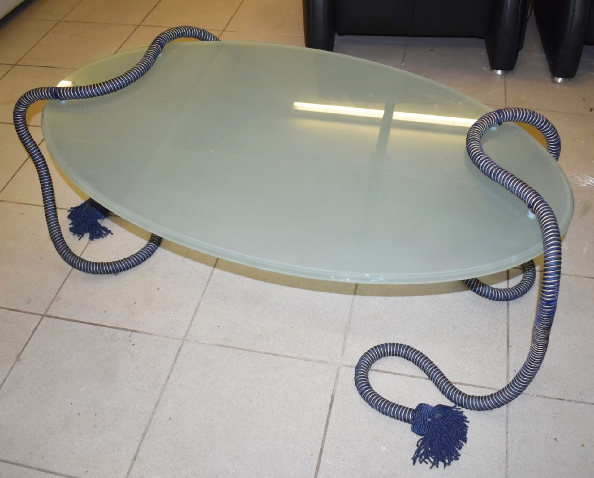 1 x Smoked Glass Coffee Table - Elevated Design With Rope Legs - To Be Removed From an Exclusive - Image 5 of 5