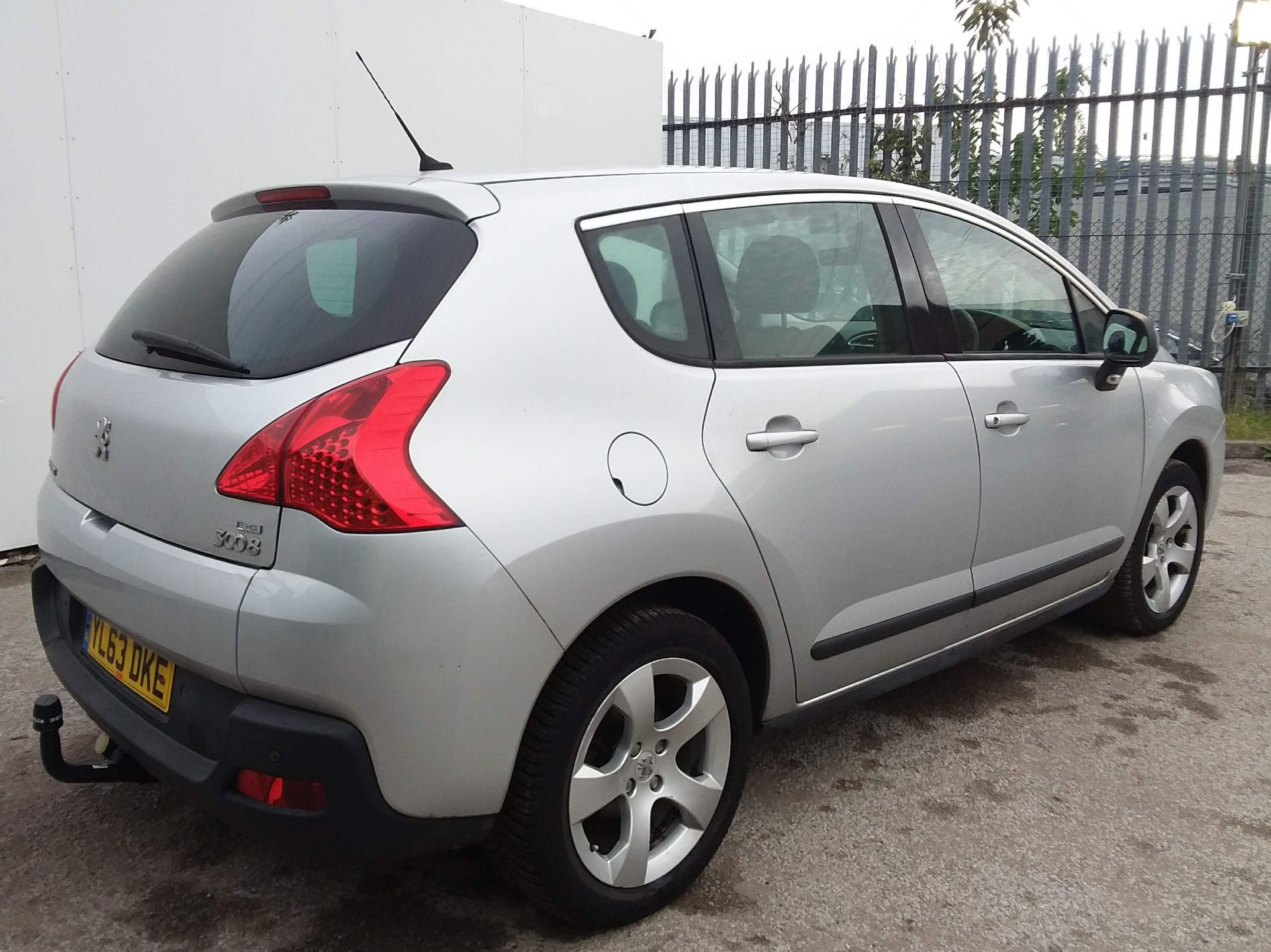 2014 Peugeot 3008 1.6 E-Hdi Semi-Auto 5 Door MPV - CL505 - NO VAT ON THE HAMMER- Location: Corby, - Image 3 of 12