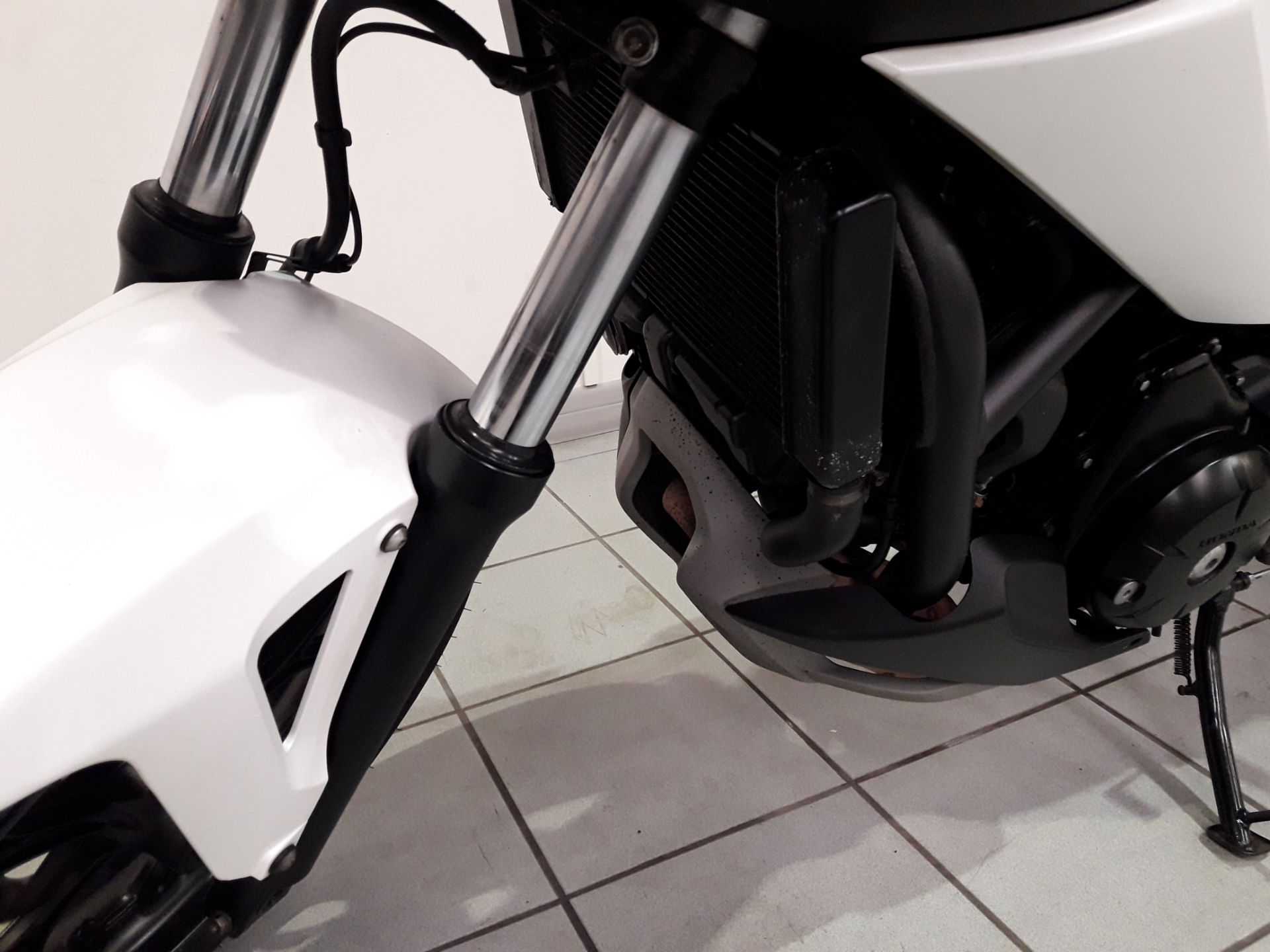 Honda NC750X in White - 65 Plate - 14133 Miles - 1 Owner - CLTBC - Location: Altrincham WA14 - Image 11 of 15