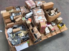 1 x Assorted Pallet Job Lot of Various Door Hinges - Includes Hundreds of Pairs of Hinges in Various