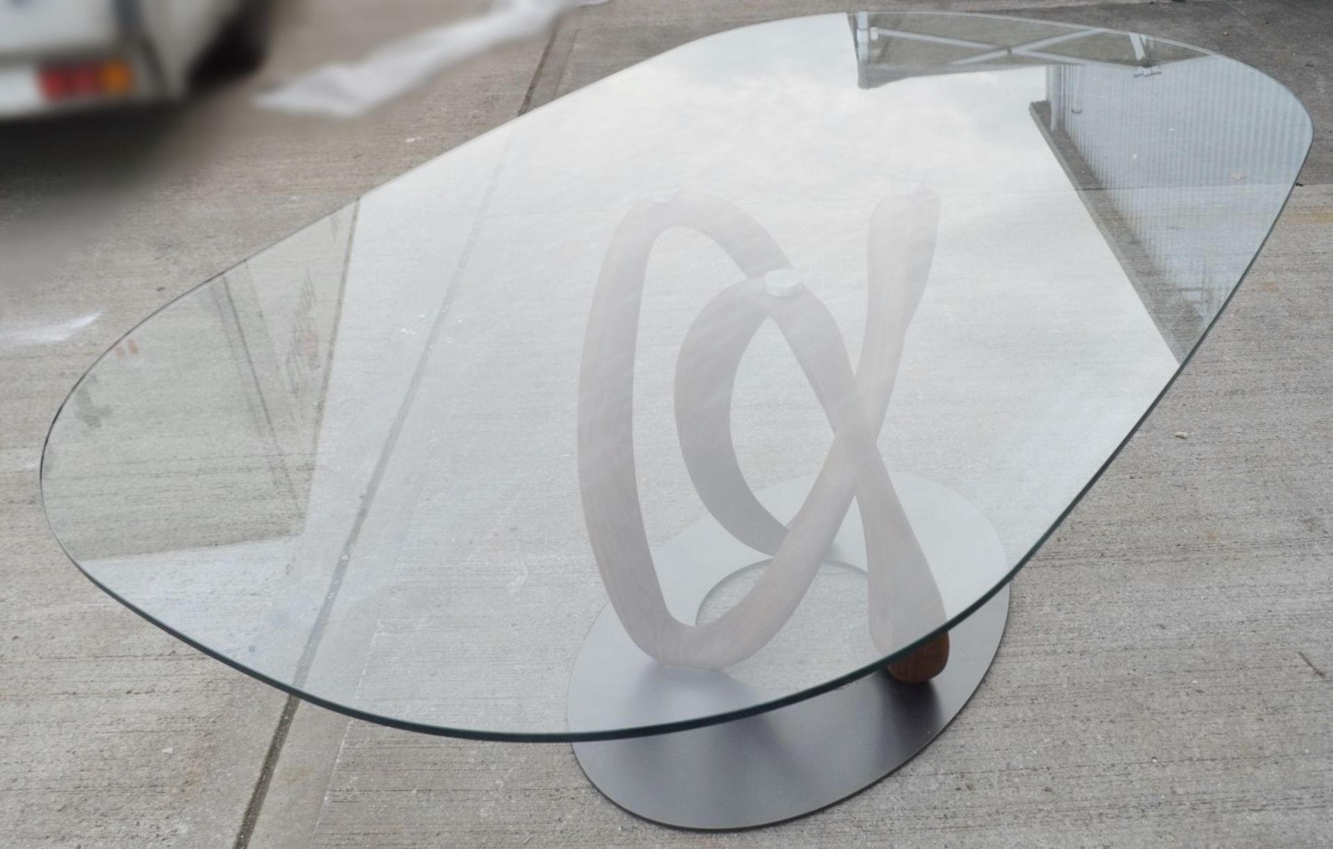1 x PORADA 'Infinity' 2-Metre Designer Dining Table With Elliptical Glass And Canaletta Walnut Base - Image 4 of 8