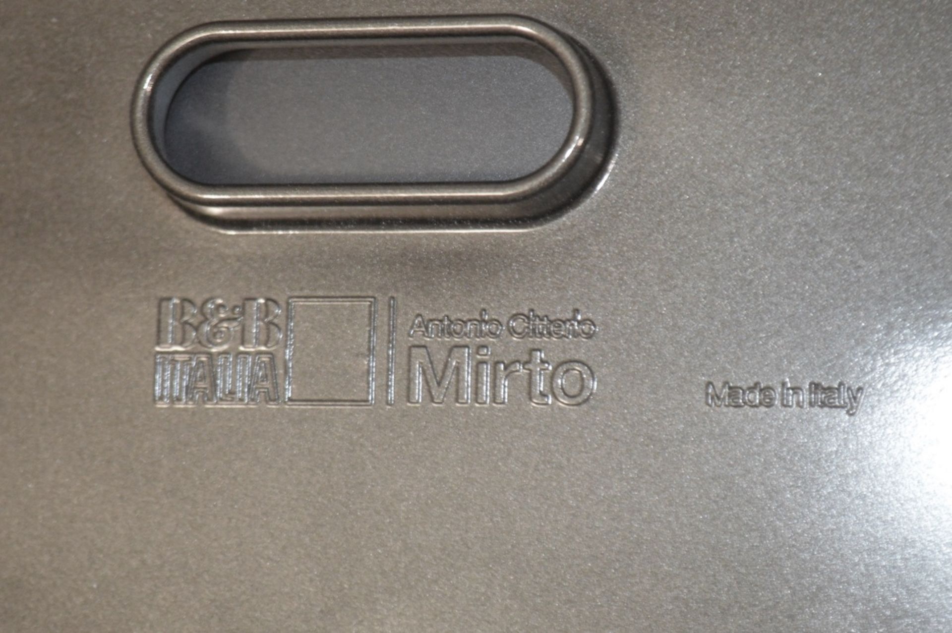 1 x B&B ITALIA 'MIRTO 54' Small Designer Mirrored Indoor Table - Unused Boxed Stock - Ref: 6075967 - Image 6 of 8