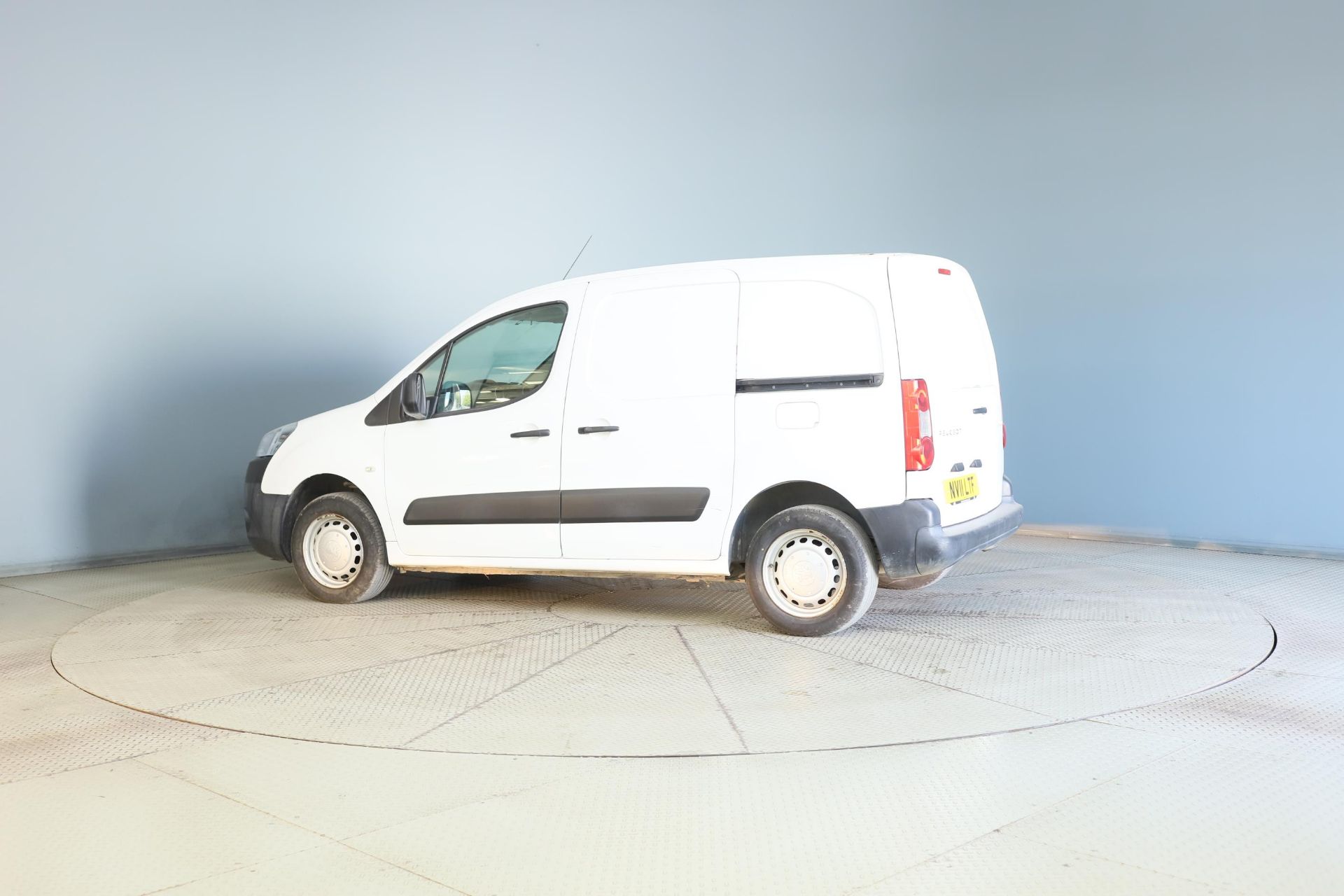 2011 Peugeot Partner 850 S 1.6 Hdi 90 4 Door Panel Van - Image 3 of 12