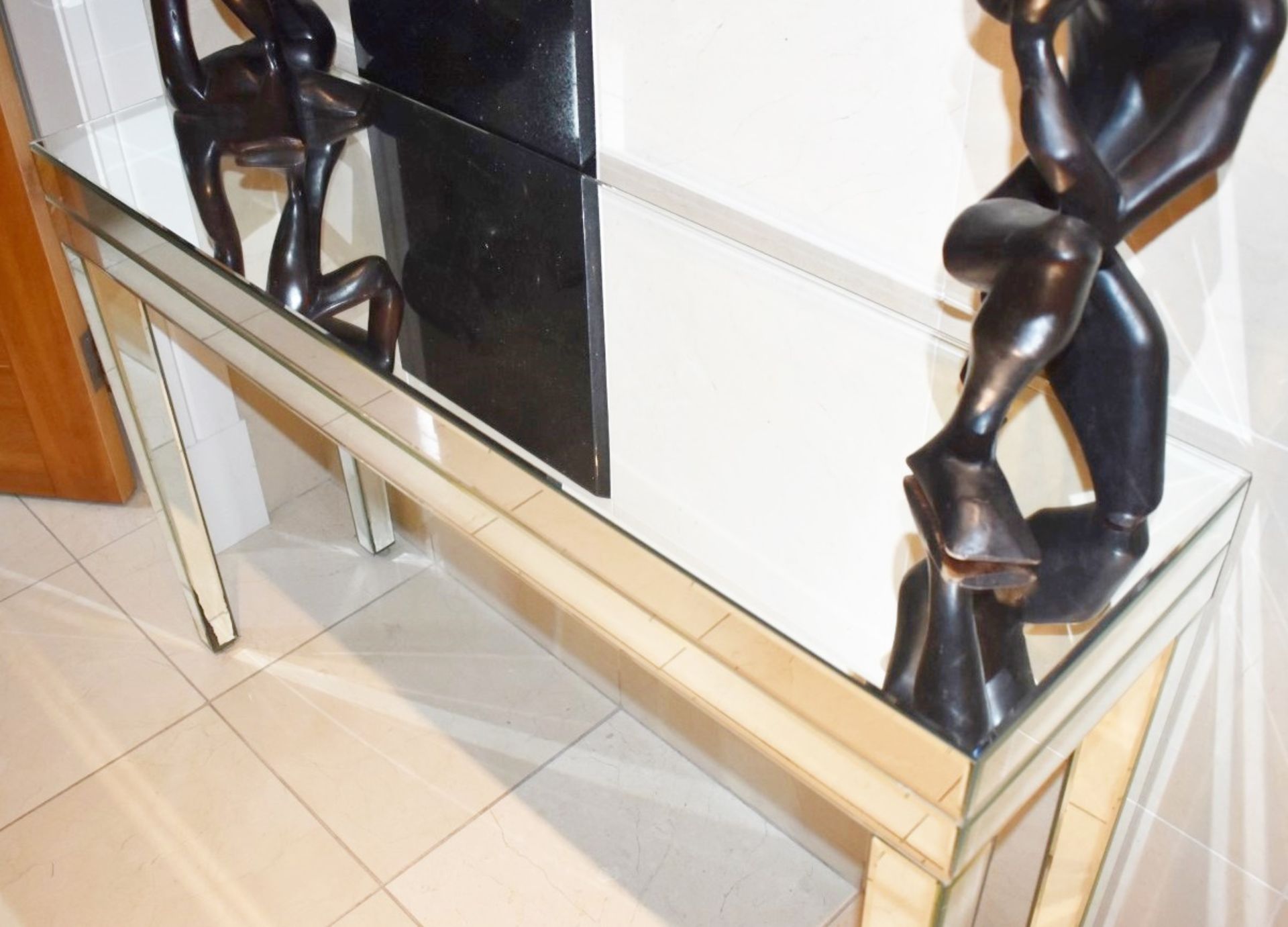 1 x Mirrored Console Table With Tapered Legs and Bevelled Glass Mirror Panels - Size: H79 x W120 x - Image 2 of 6