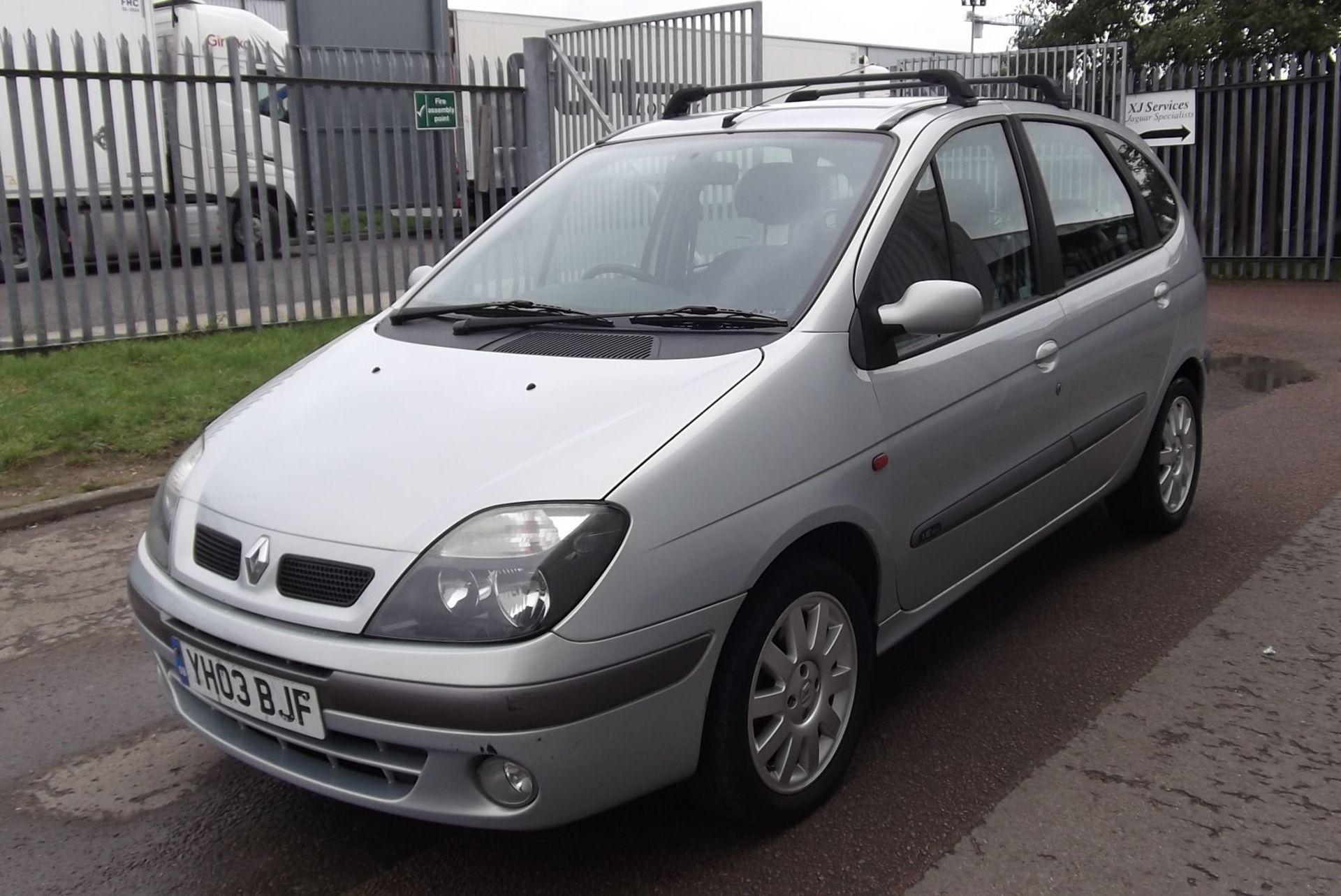 2003 Renault Scenic 1.6 Fidji 1.6 16V 5 Door MPV - CL505 - NO VAT ON THE HAMMER - Location: Corby, - Image 6 of 12