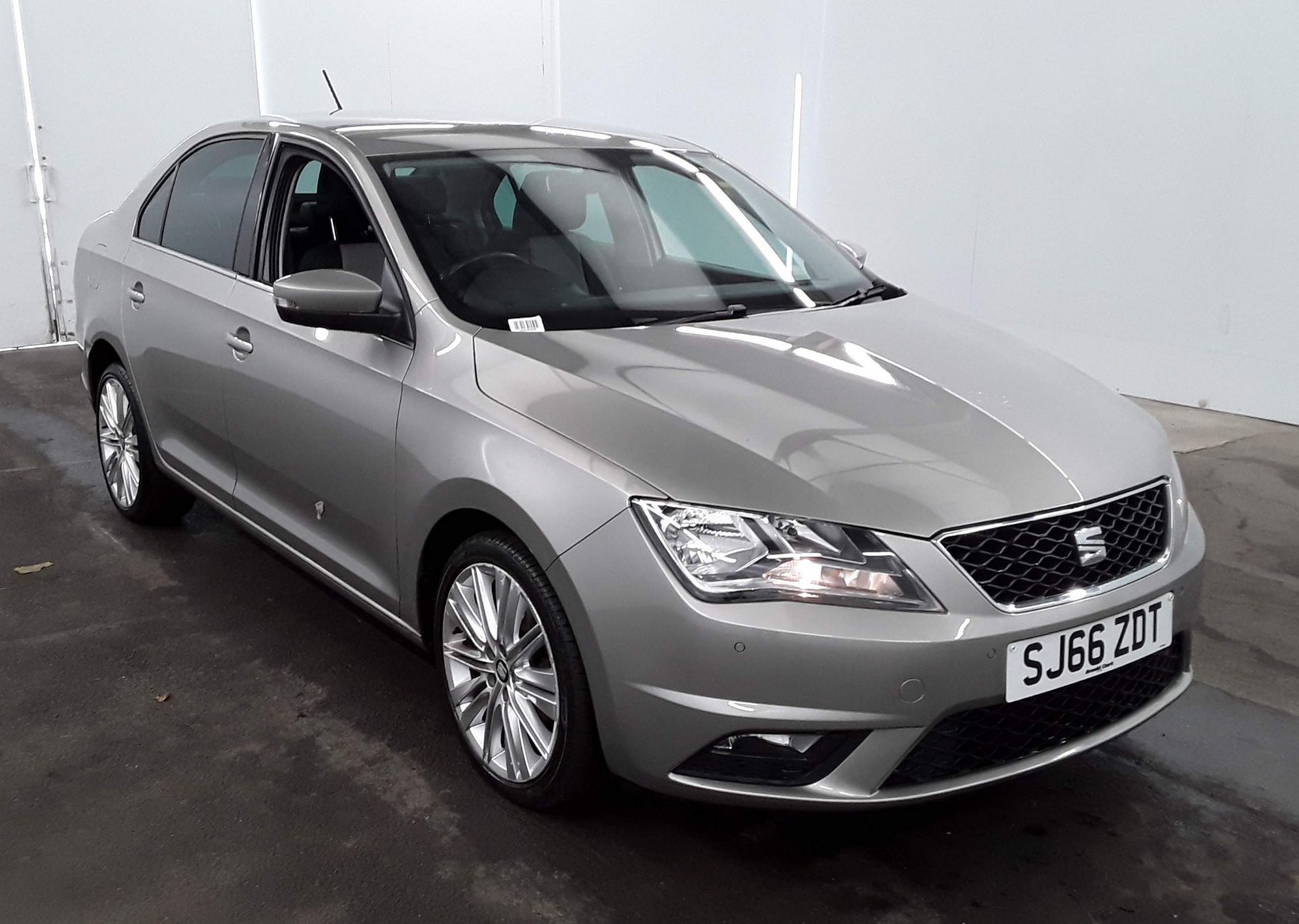 2016 Seat Toledo 1.6 Tdi Style Advanced 5 Door Hatchback - CL505 - NO VAT ON THE HAMMER- Location: - Image 2 of 12