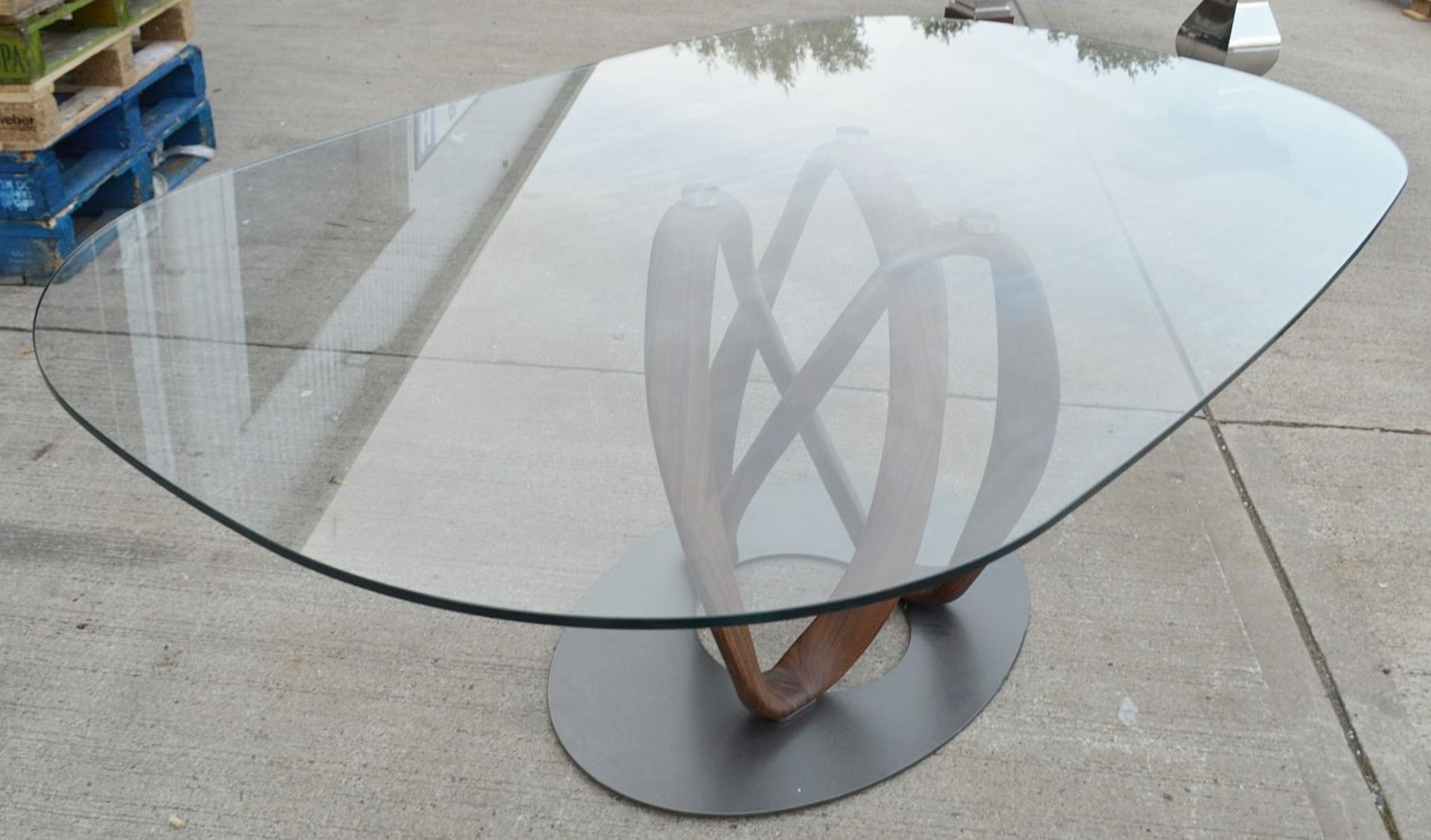 1 x PORADA 'Infinity' 2-Metre Designer Dining Table With Elliptical Glass And Canaletta Walnut Base - Image 5 of 8