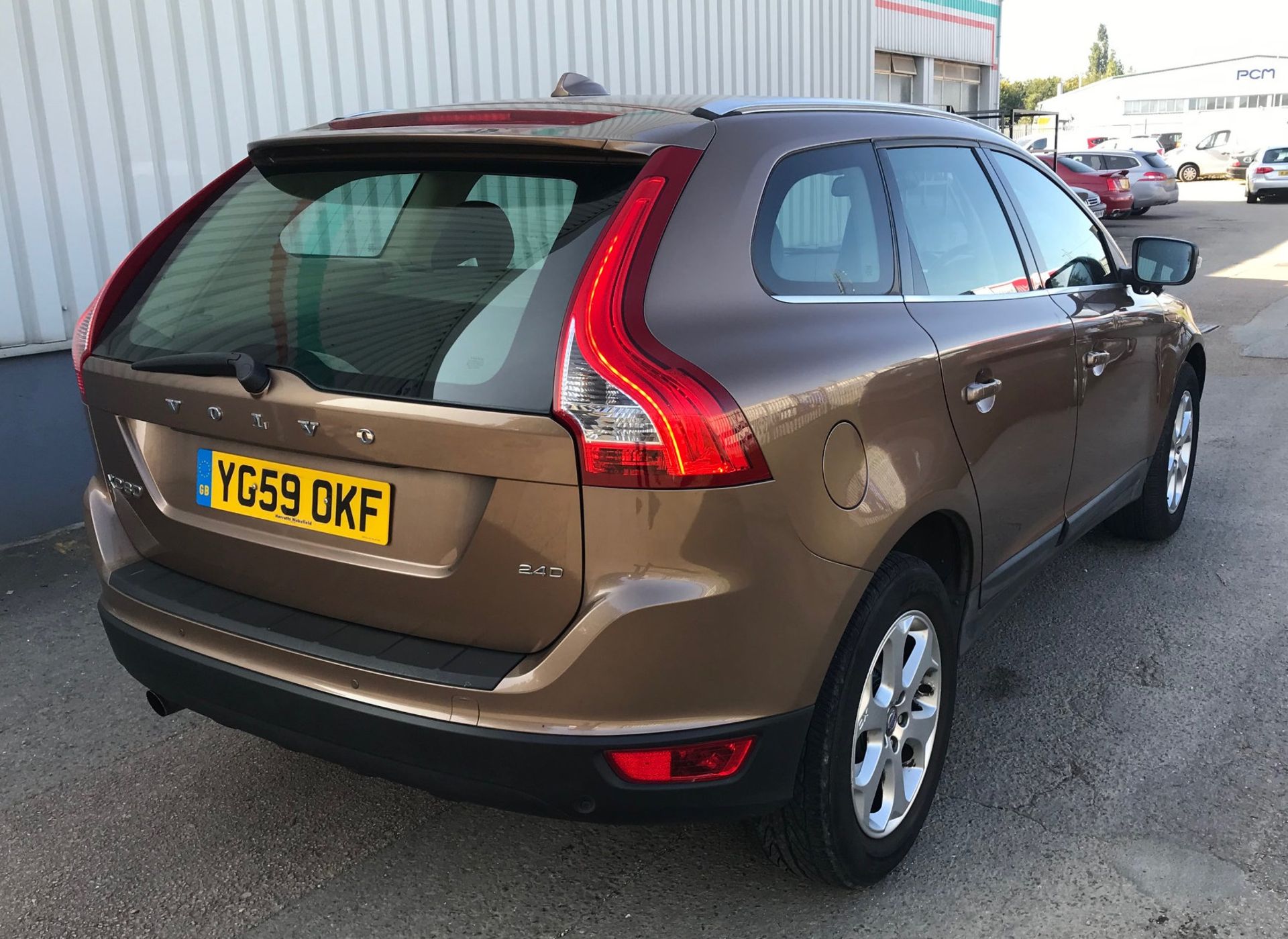 2009 Volvo XC60 2.4D SE Lux Auto 5 Door 4x4 - FSH - CL505 - NO VAT ON THE HAMMER - Location: Corby, - Image 3 of 16