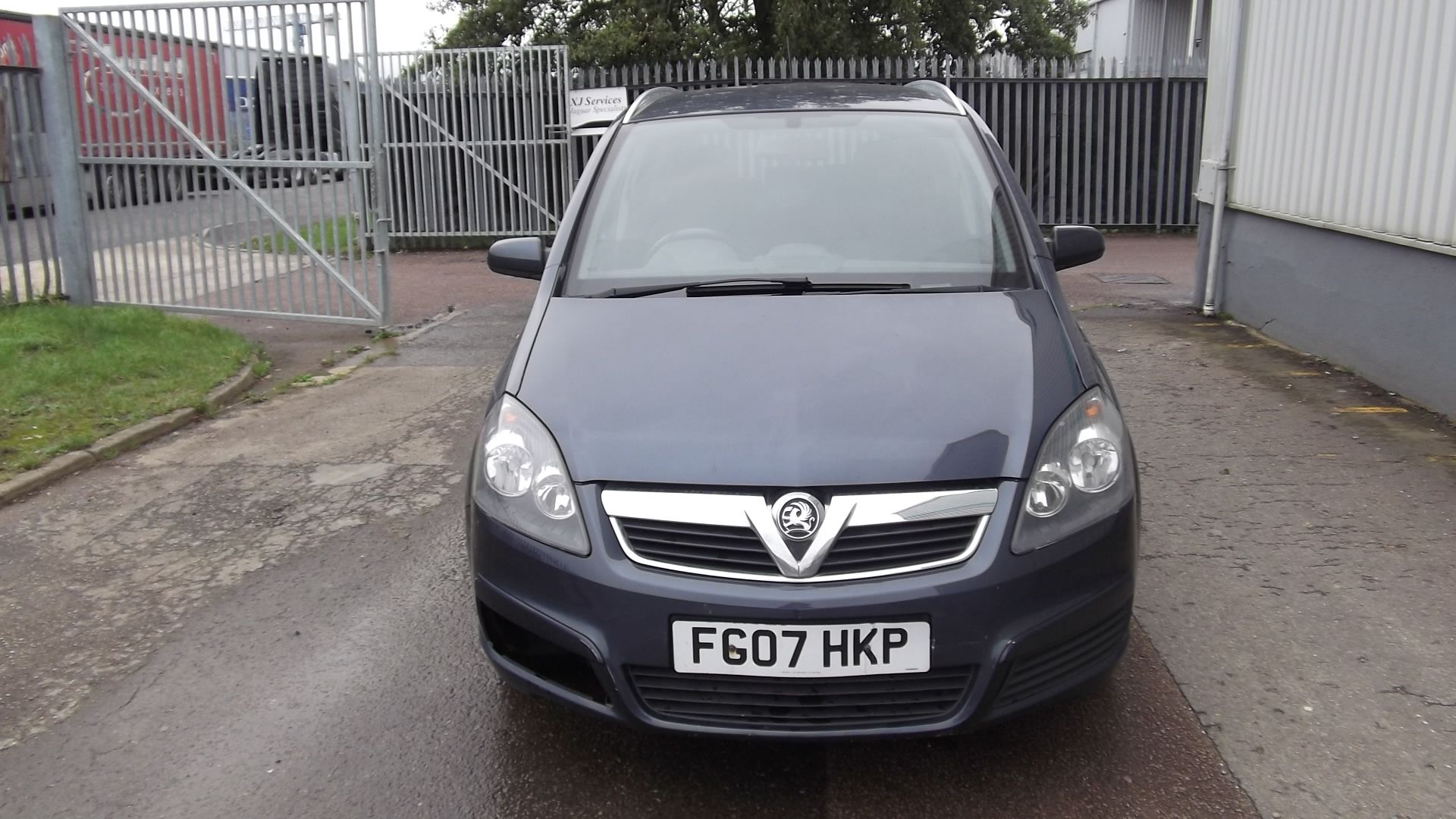 2007 Vauxhall Zafira 1.9 CDTi Energy 5 Door MPV - Image 8 of 11