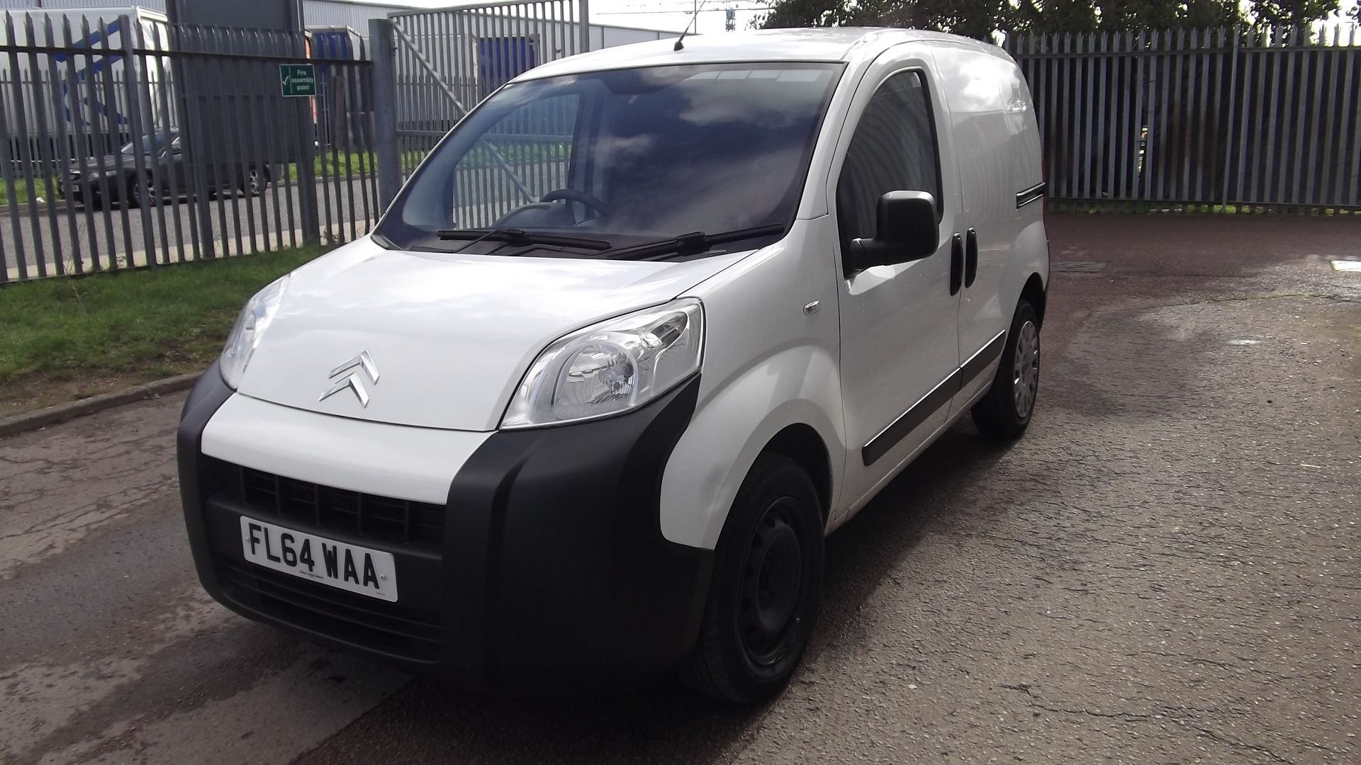 2014 Citroen Nemo 660 1.3 Hdi 4 Door Panel Van - Image 5 of 13