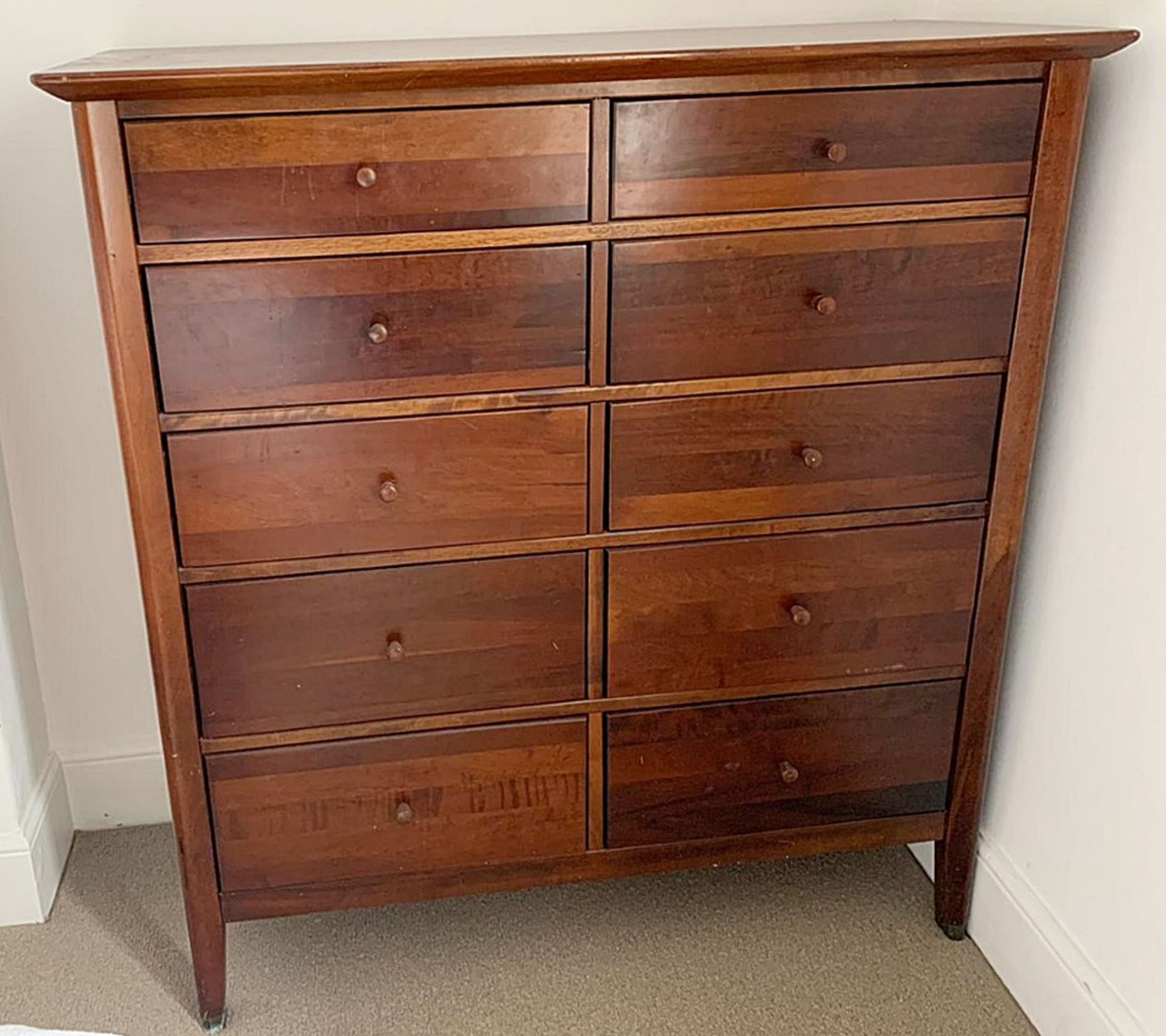 1 x Solid Wood 10-Drawer Dresser Unit - Dimensions: H124 x D50 x W115cm - Ref: MC583 - Pre-owned -