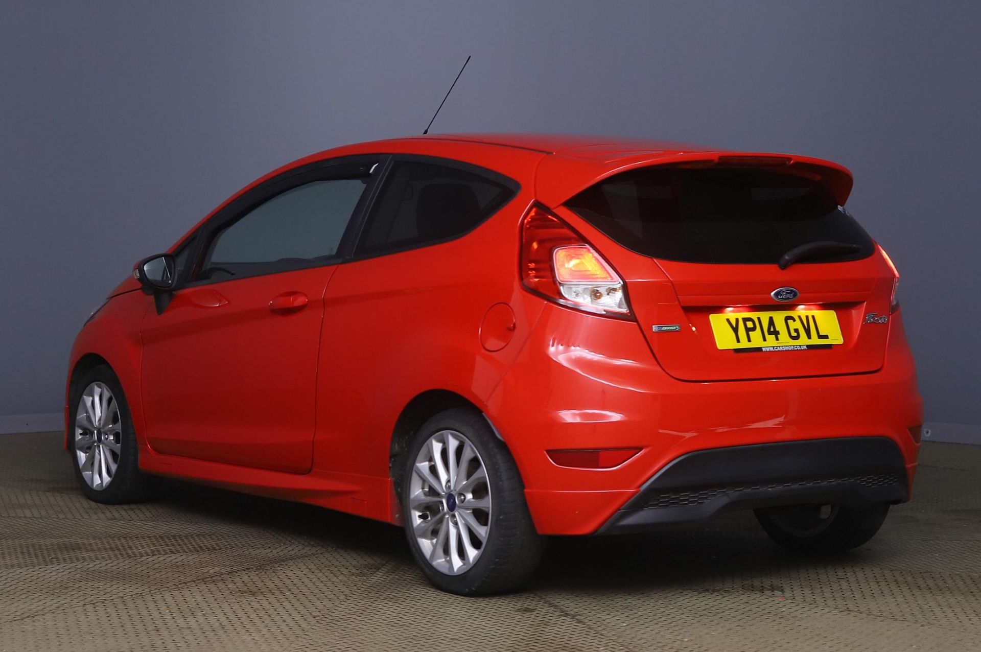 2014 Ford Fiesta 1.0 Zetec S 5 Door Hatchback - FULL SERVICE HISTORY - CL505 - NO VAT ON THE HAMMER - Image 7 of 12