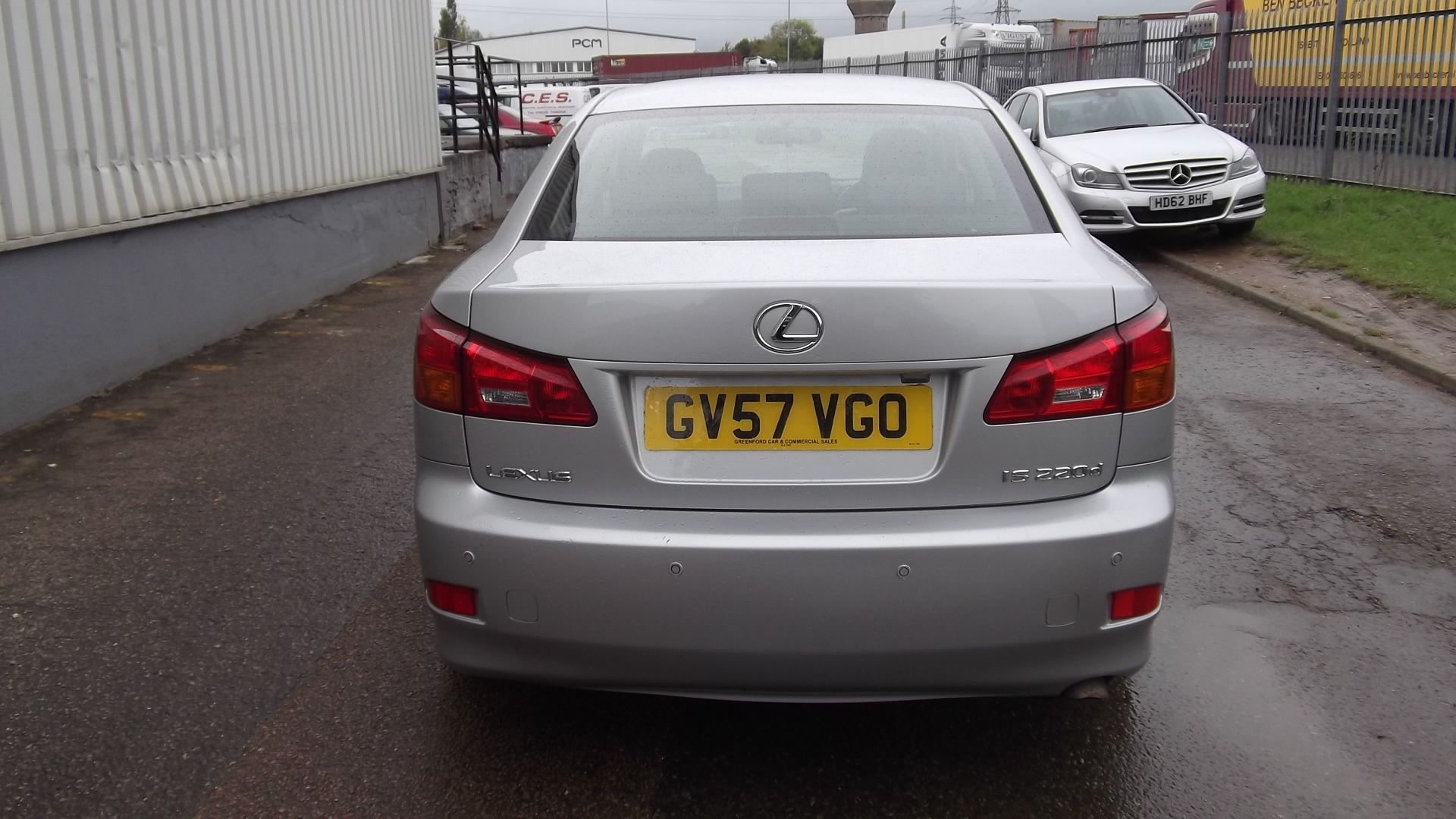 2007 Lexus IS220D SE 4 Door Saloon - Image 6 of 10