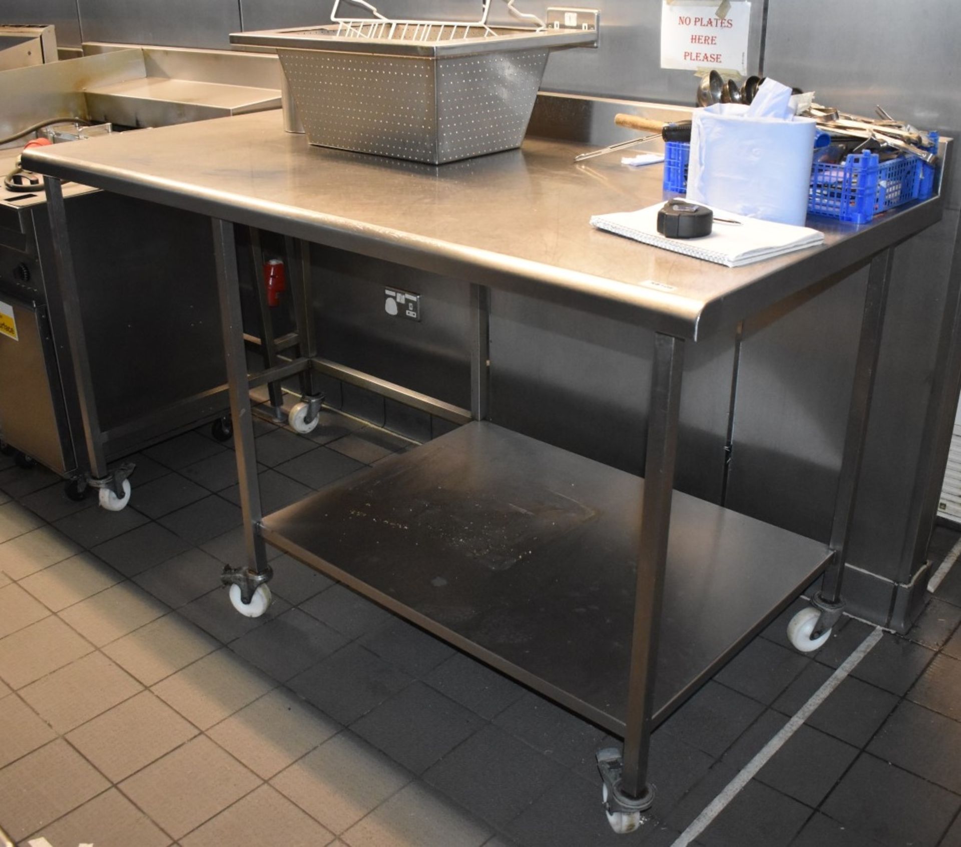 1 x Stainless Steel Prep Table With Undershelf and Castors - Size H99 x W184 x D91 cms - Ref: