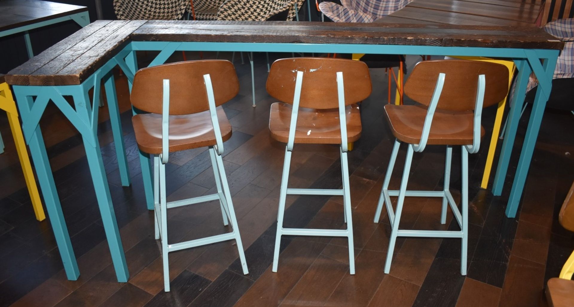 1 x Corner Eating Bench With Blue Steel Base, Panelled Wood Top and 5 x Stools in Blue and